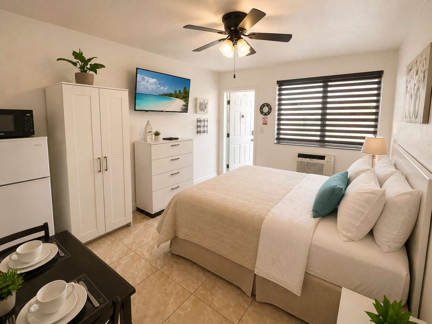 Walkable Beach Studio W/ Kitchen + Beach Gear - Bahamas