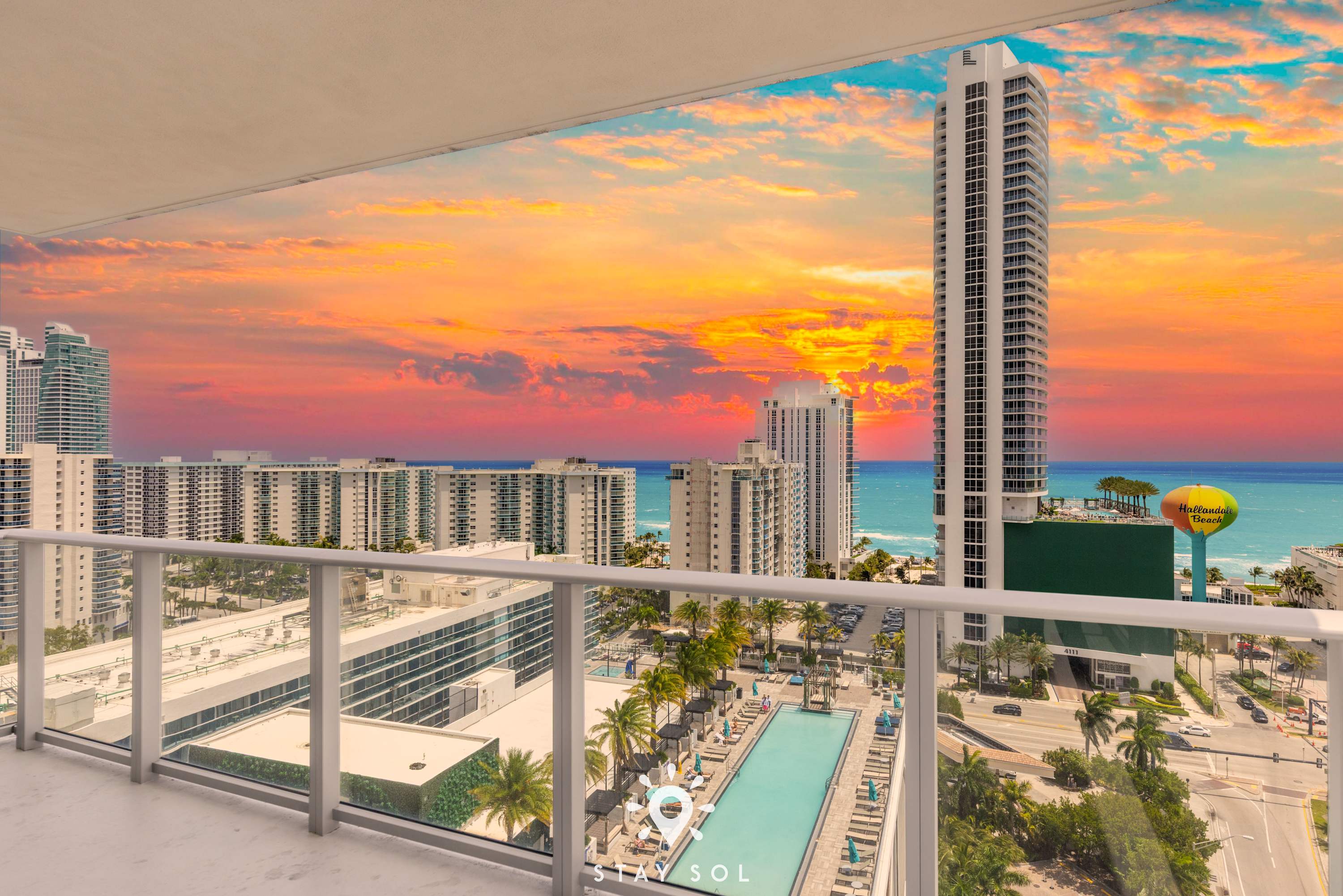 Stunning Views 2BR Amazing Pools
