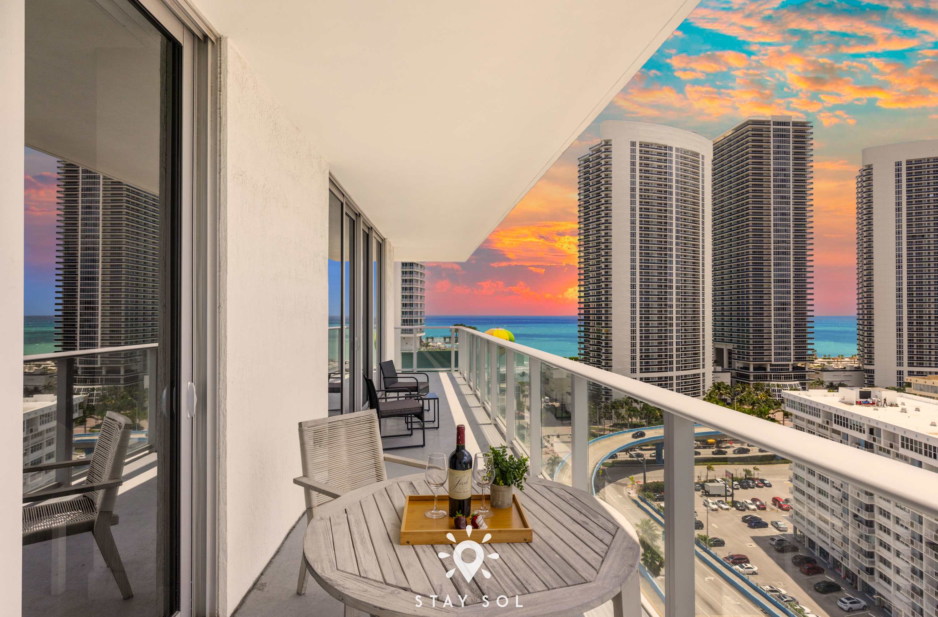 Spectacular View 2BR | Pools & Relax