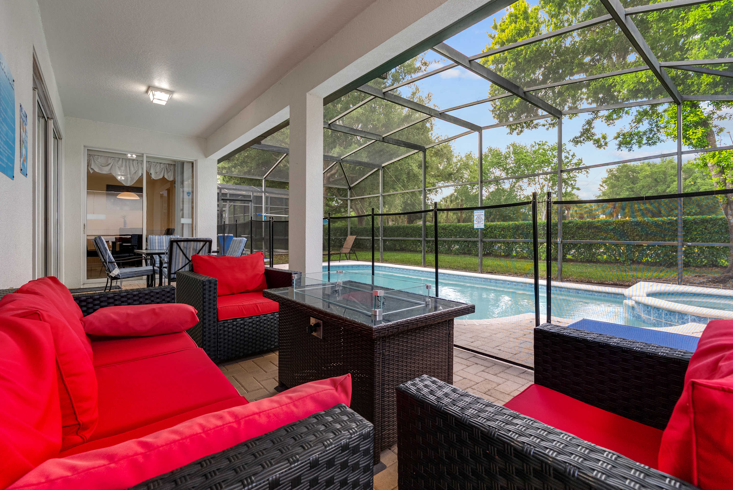 Windsor Hills escape w/ private pool & games