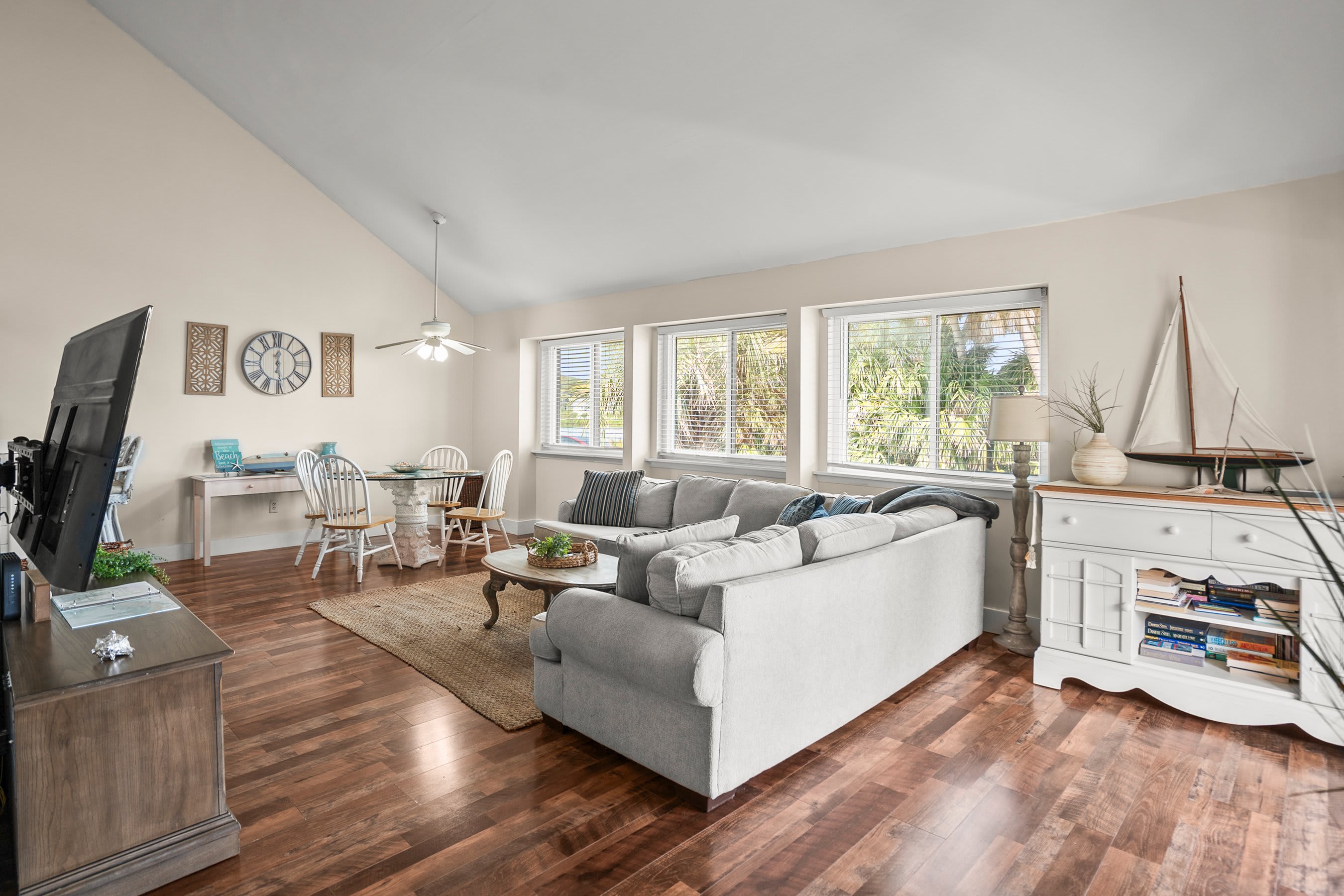 Comfortable open concept living room and dining room