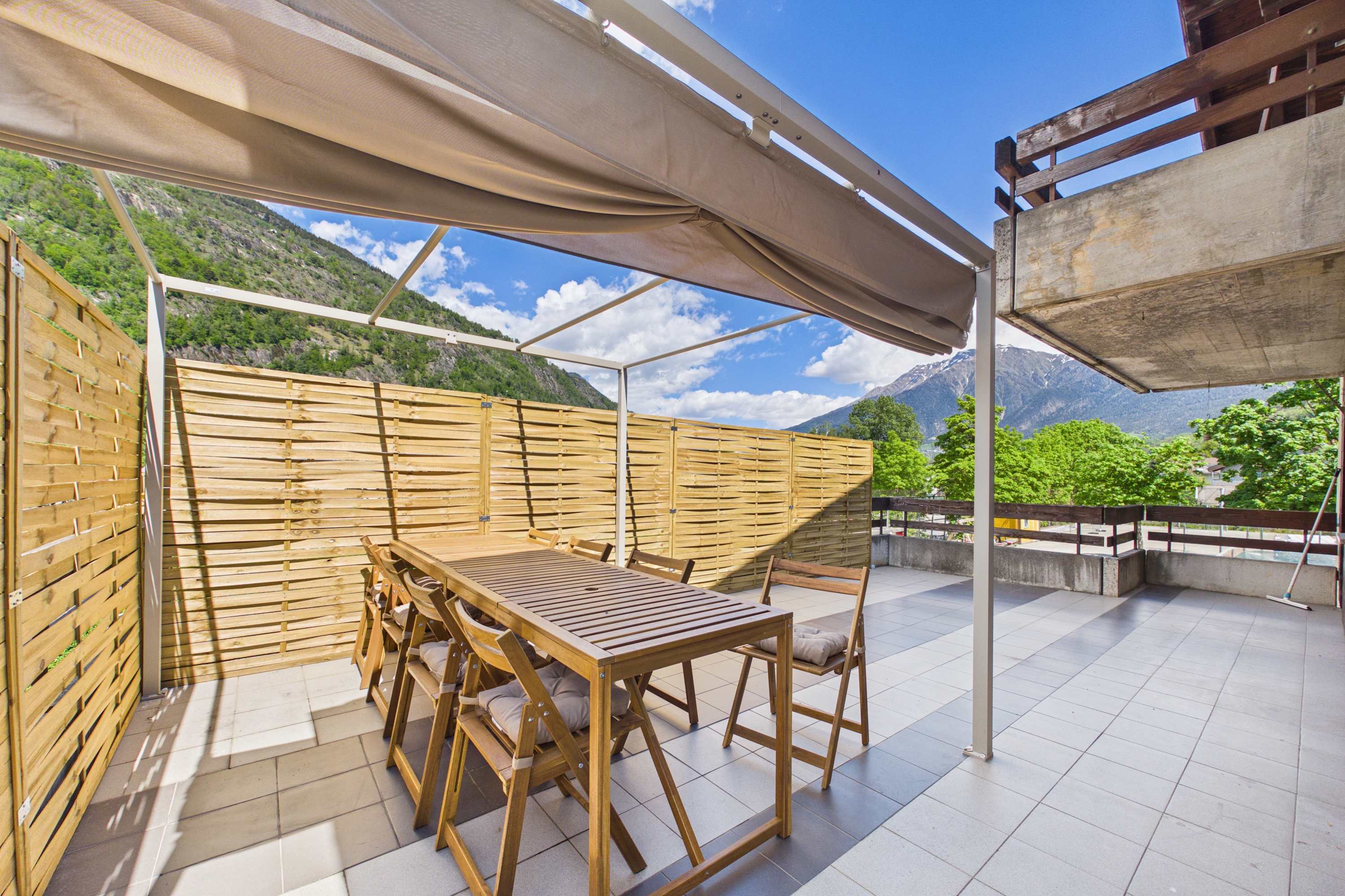 Family apartment in Brig — 9