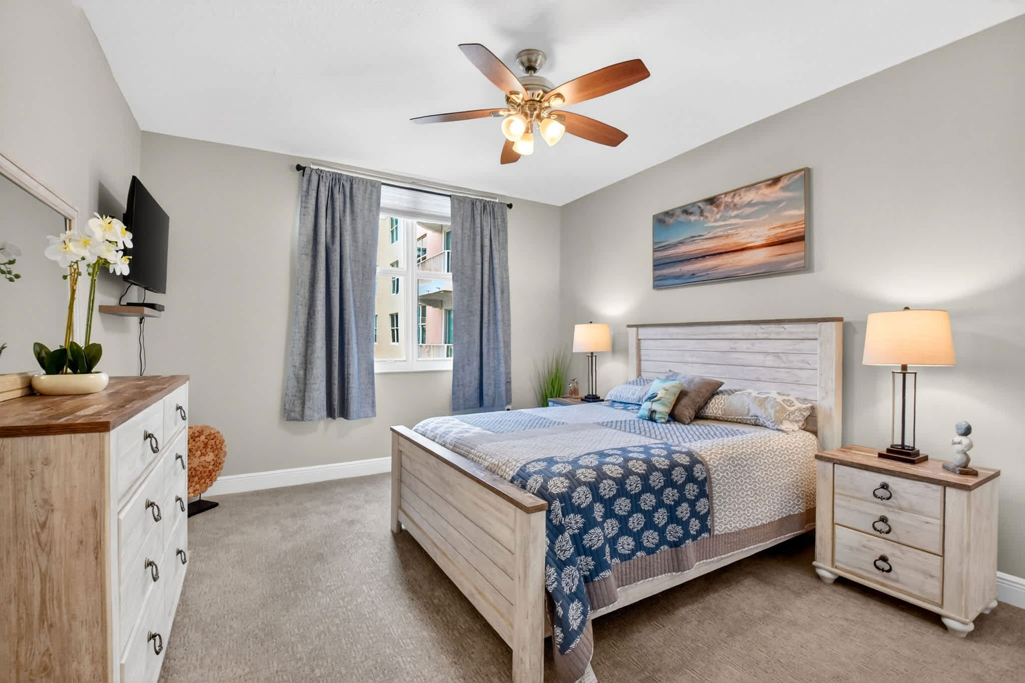 Wake up refreshed in this cozy vacation bedroom