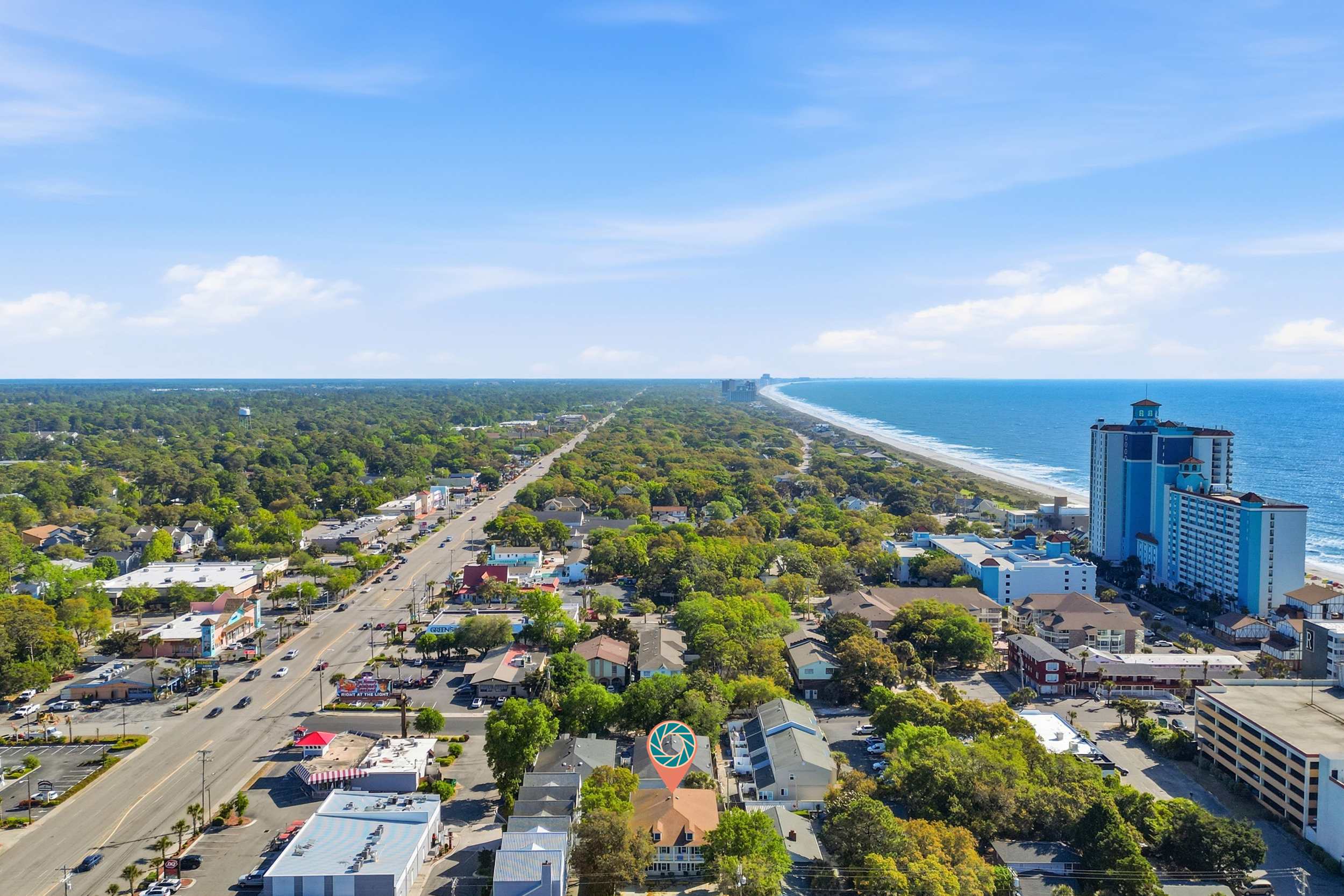 Seabreeze Retreat Modern Home Walk to Beach