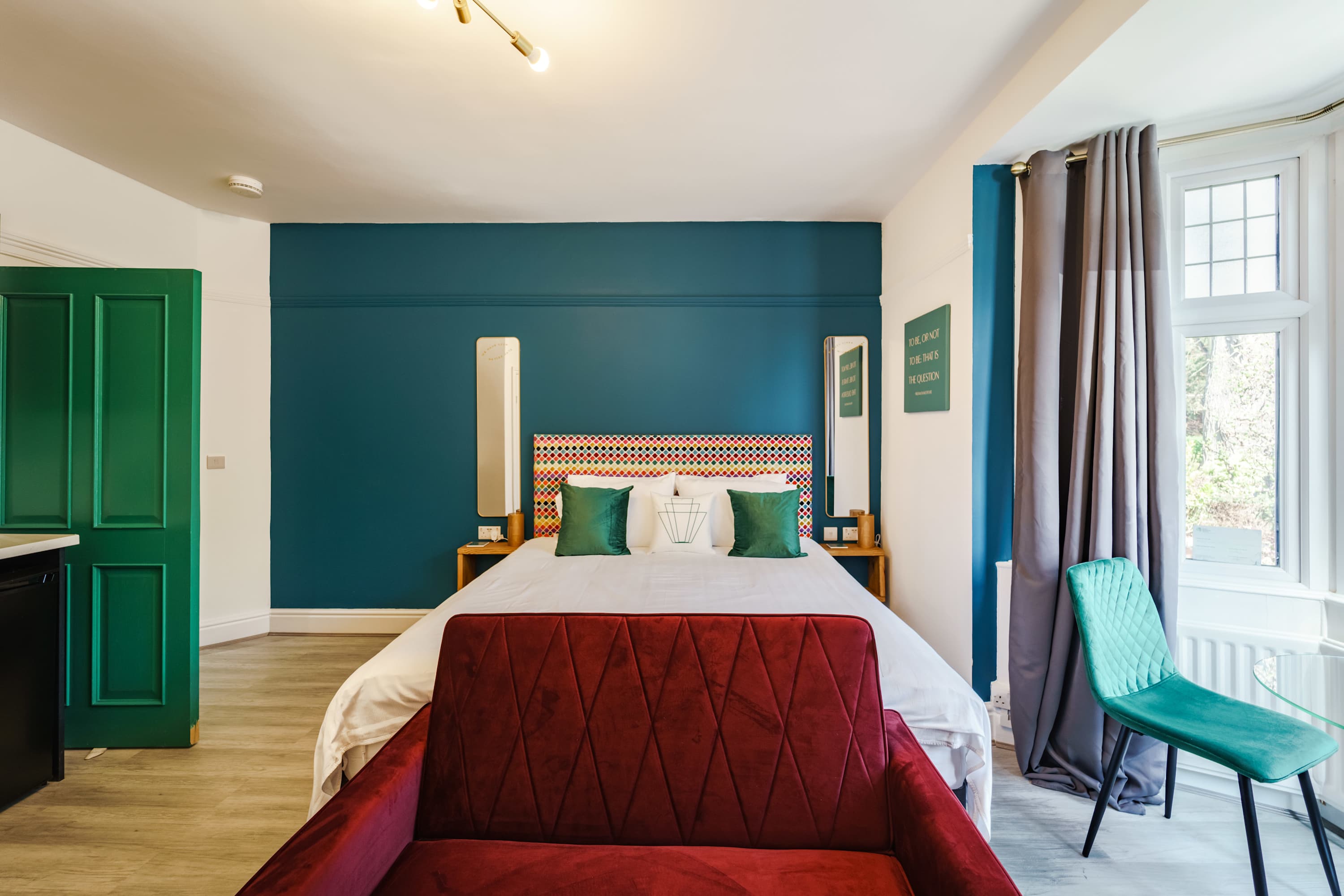 Exclusive Aparthotel Hire | 14 Guests | Stratford in The Adelphi, 39 Grove Road CV37 6PB - Property image 35 - VivreStays
