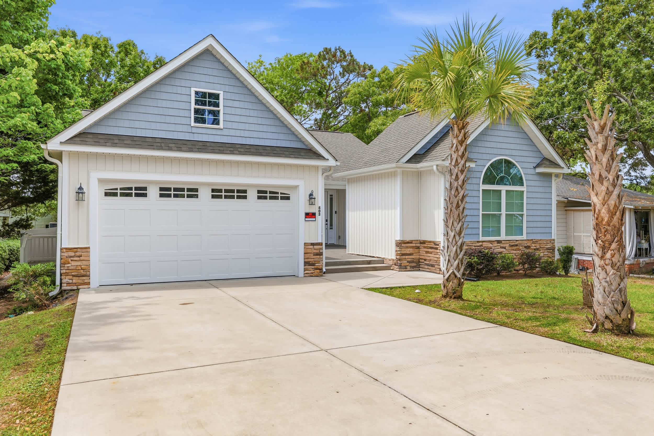 Salty Seagull Pet Friendly Beach House 