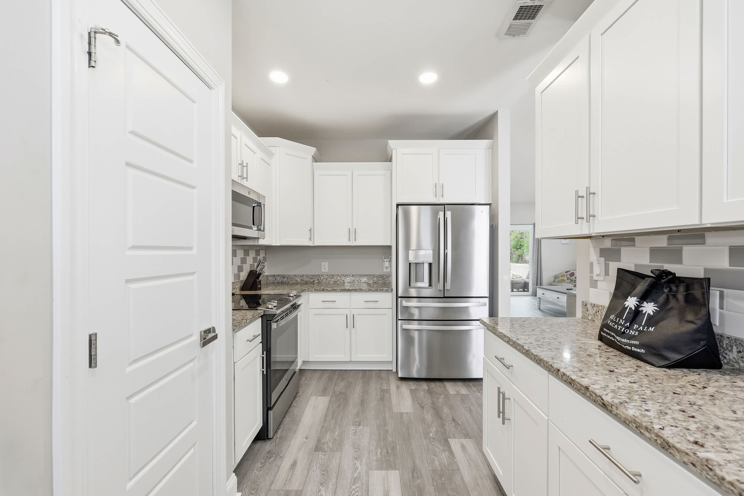 Salty Seagull Pet Friendly Beach House 