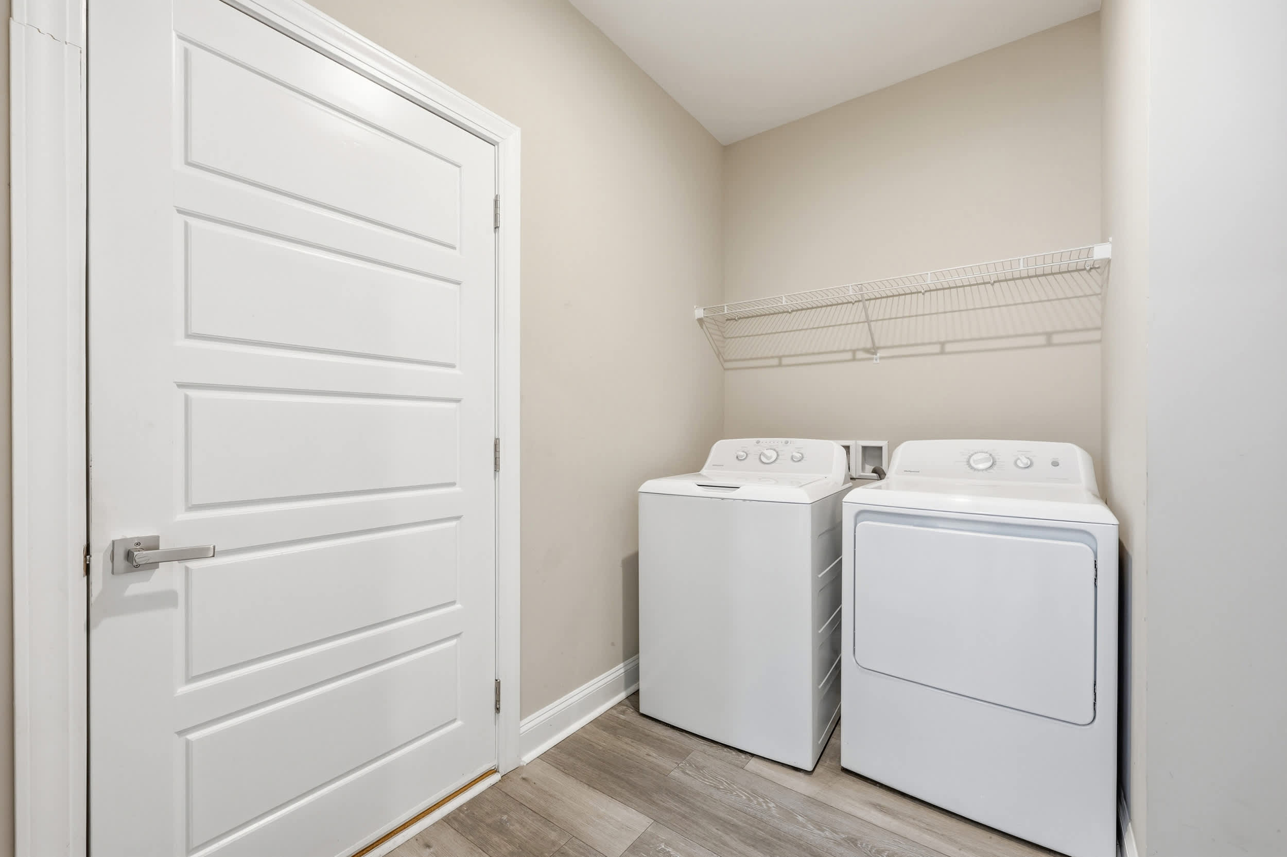 Salty Seagull Pet Friendly Beach House 