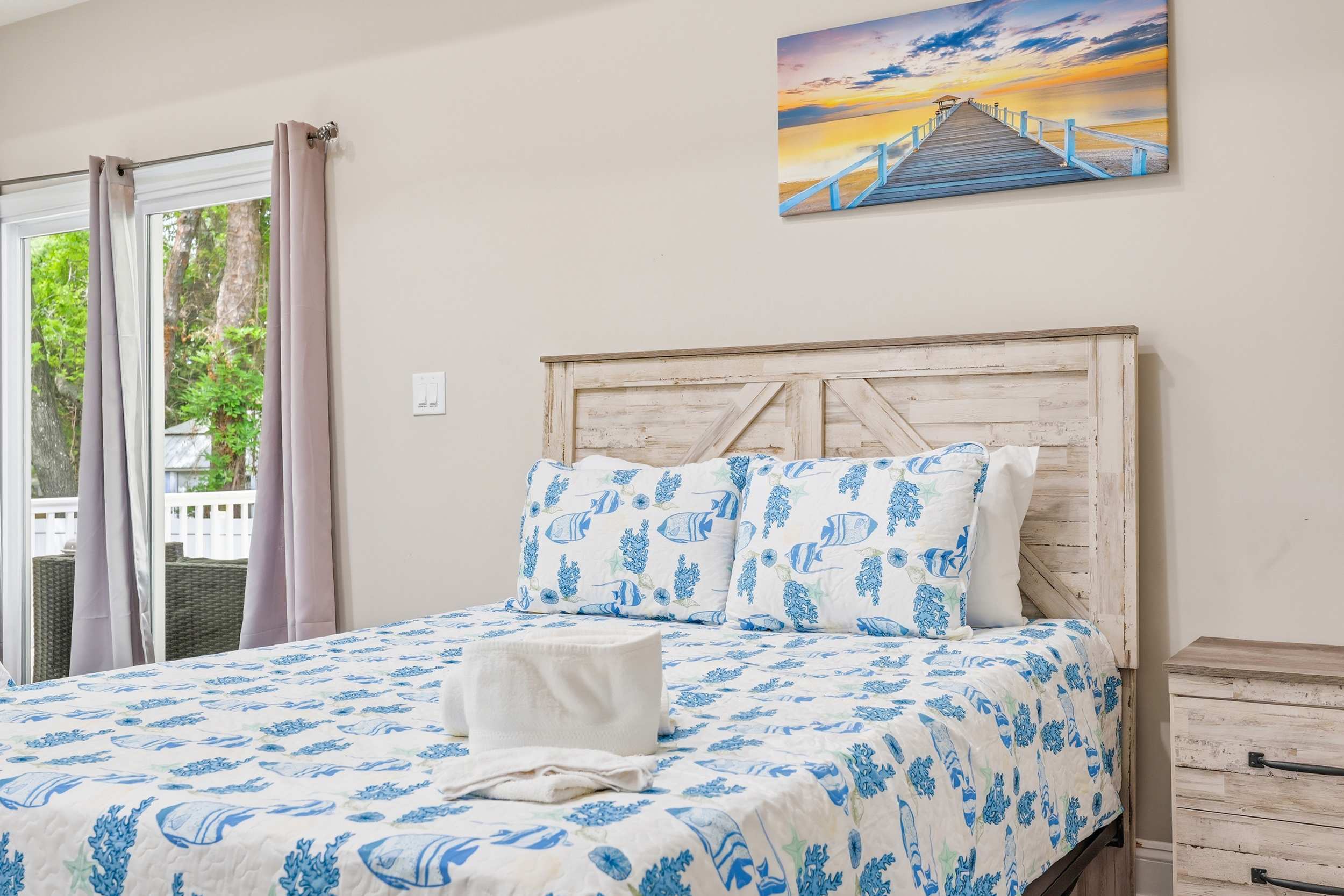 Salty Seagull Pet Friendly Beach House 