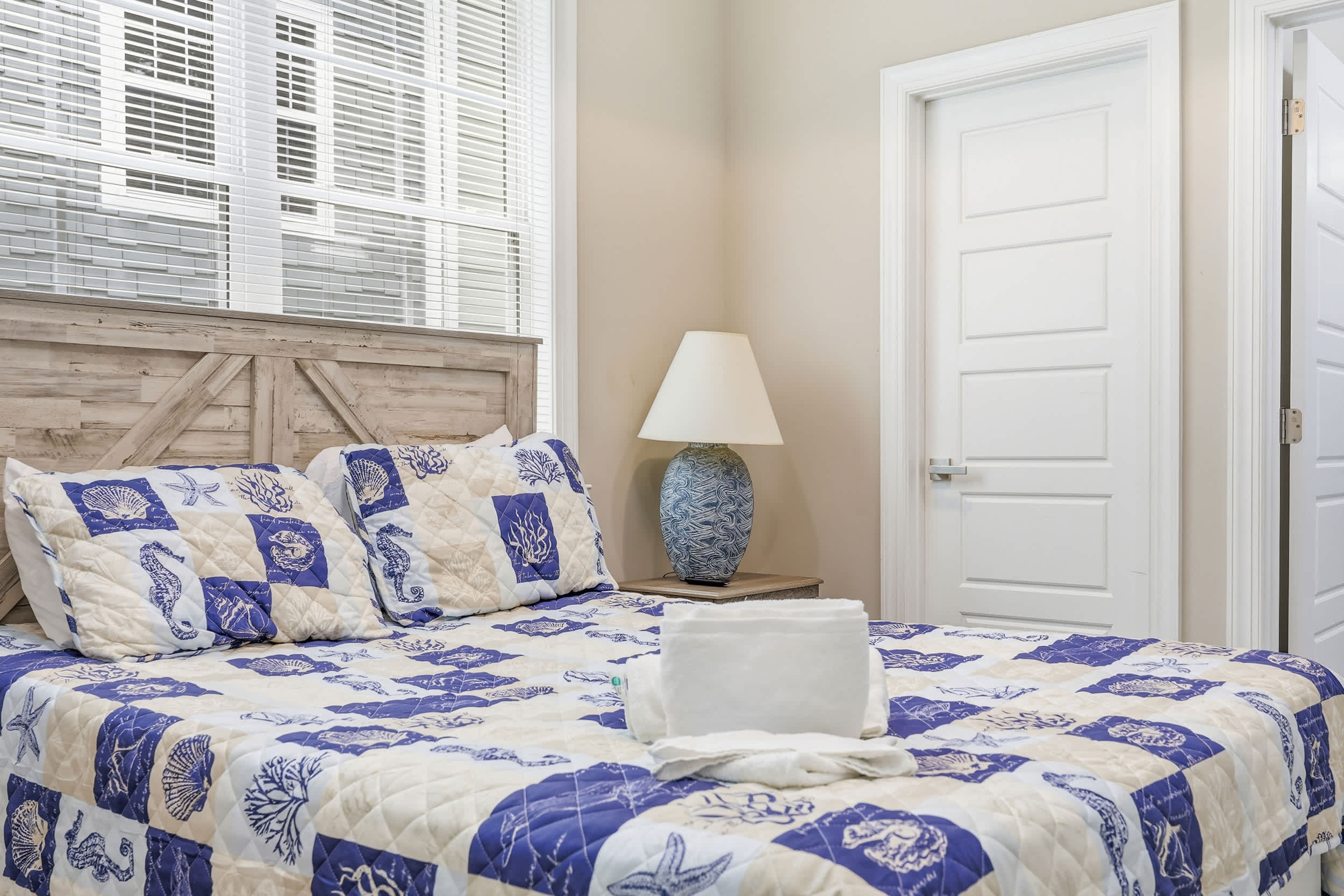 Salty Seagull Pet Friendly Beach House 