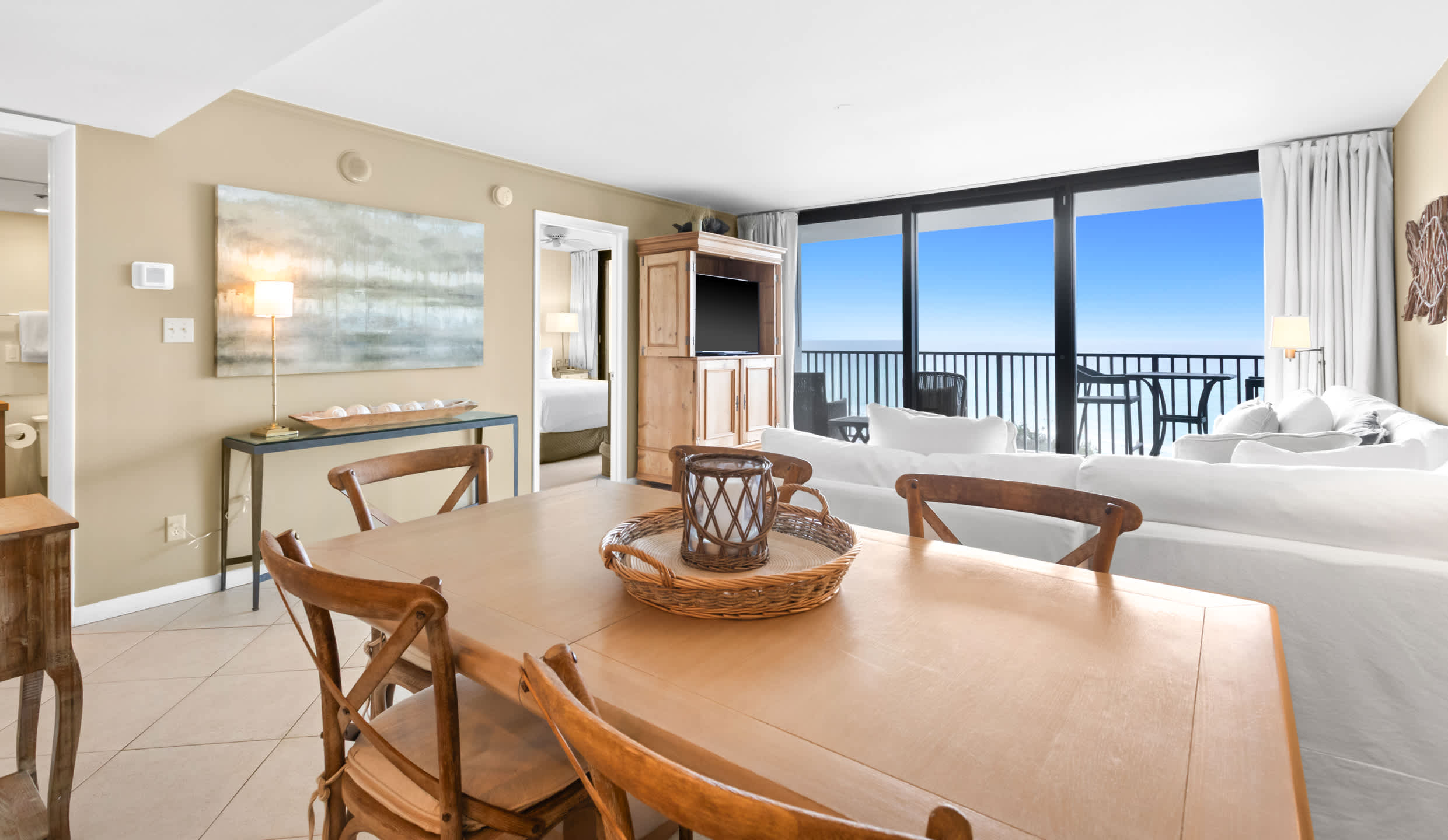 One Seagrove Place 0405 | Photo 6