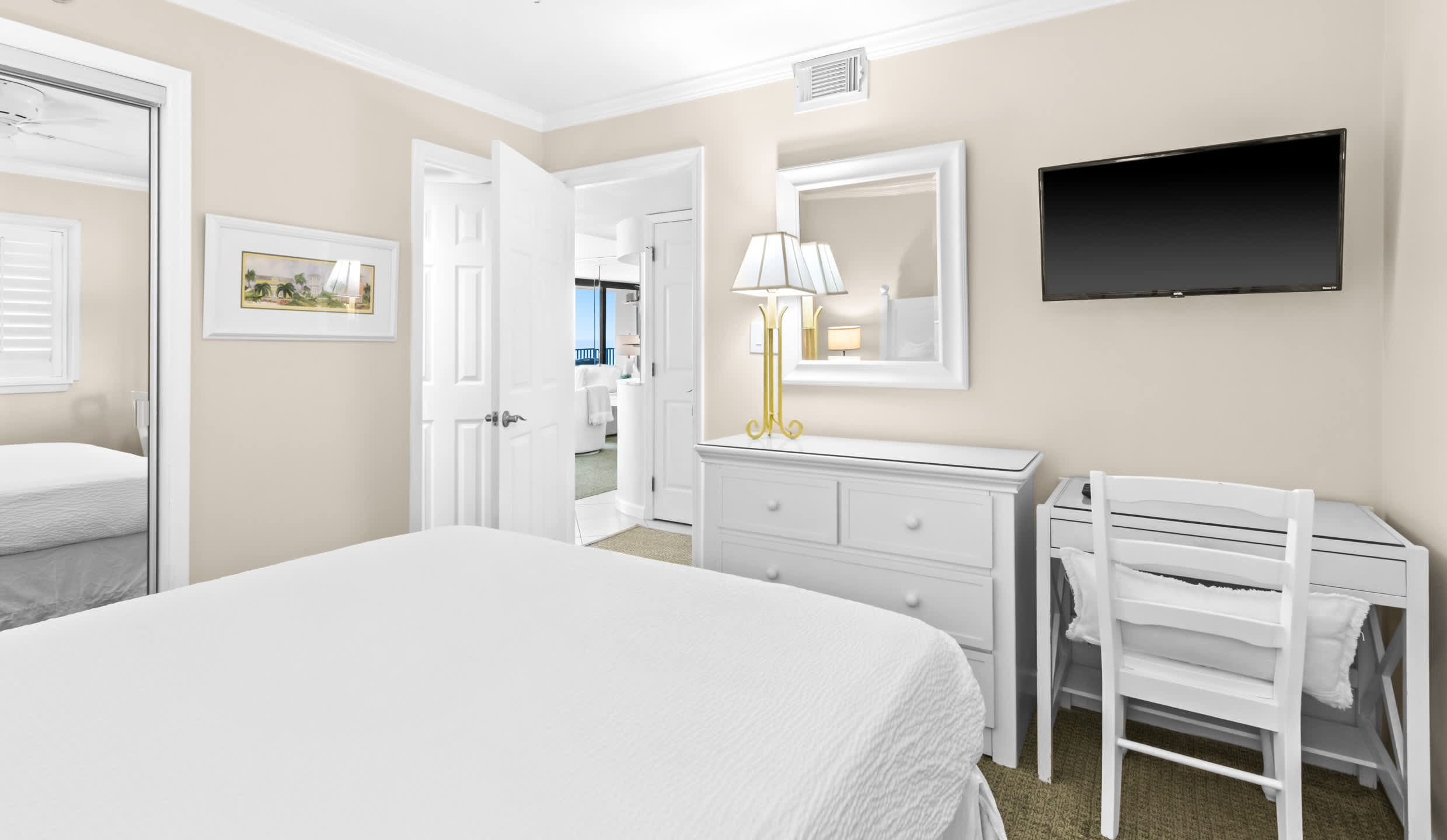 One Seagrove Place 1102 23