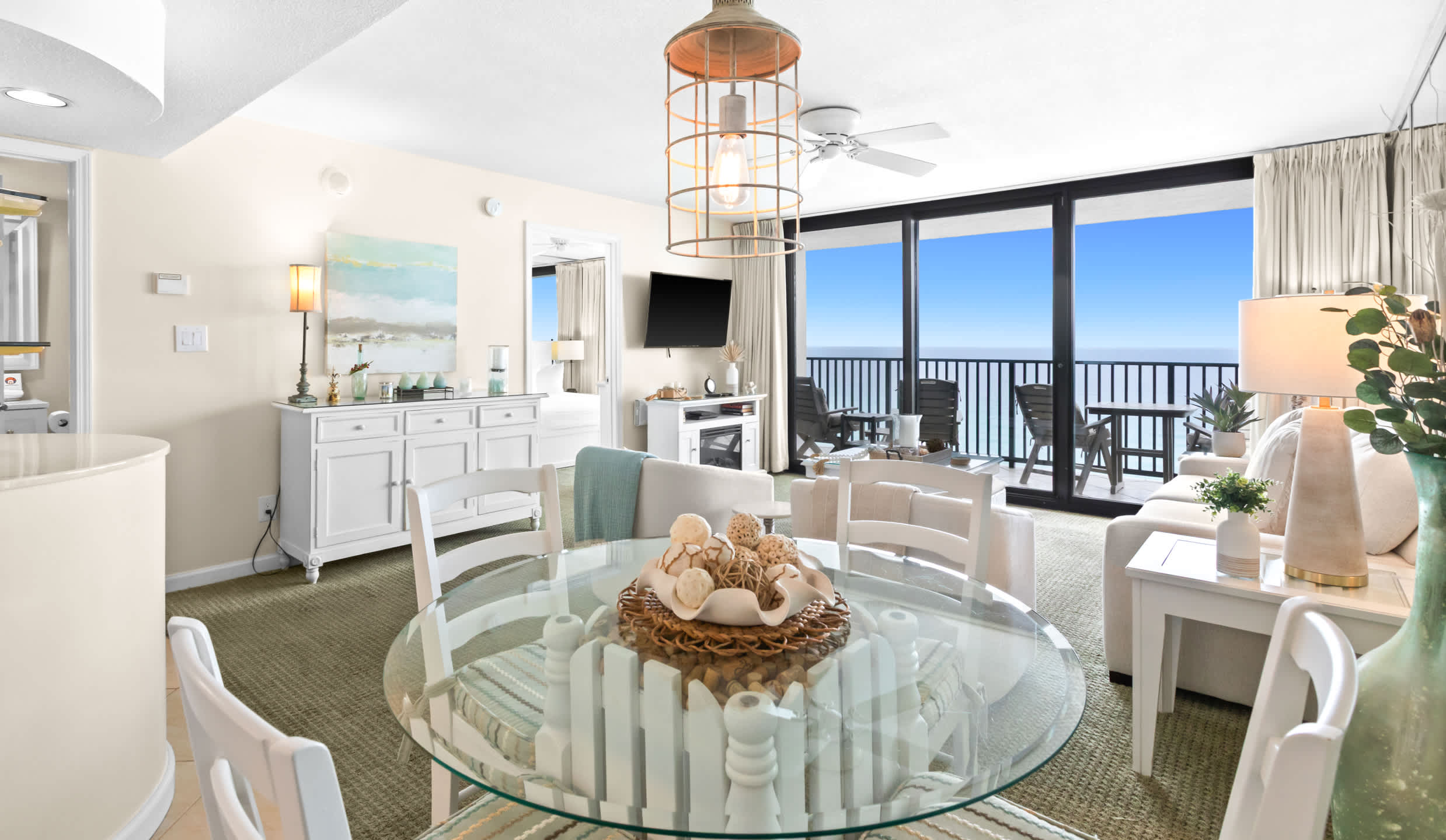 One Seagrove Place 1102 10