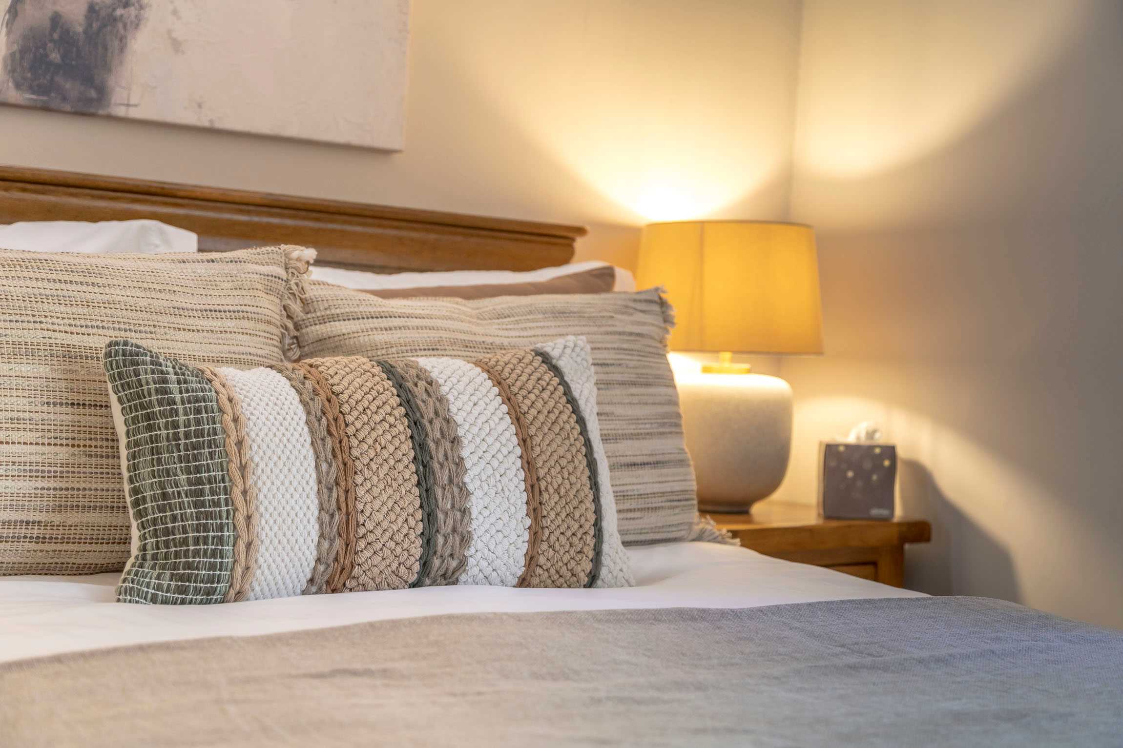 View Cosy City Centre Flat | Summer Retreat | Sleeps 2 in Stephens Street 3 IV2 3JP Cosy City Centre Flat | Summer Retreat | Sleeps 2 in Stephens Street 3 IV2 3JP - Property image 9 - VivreStays
