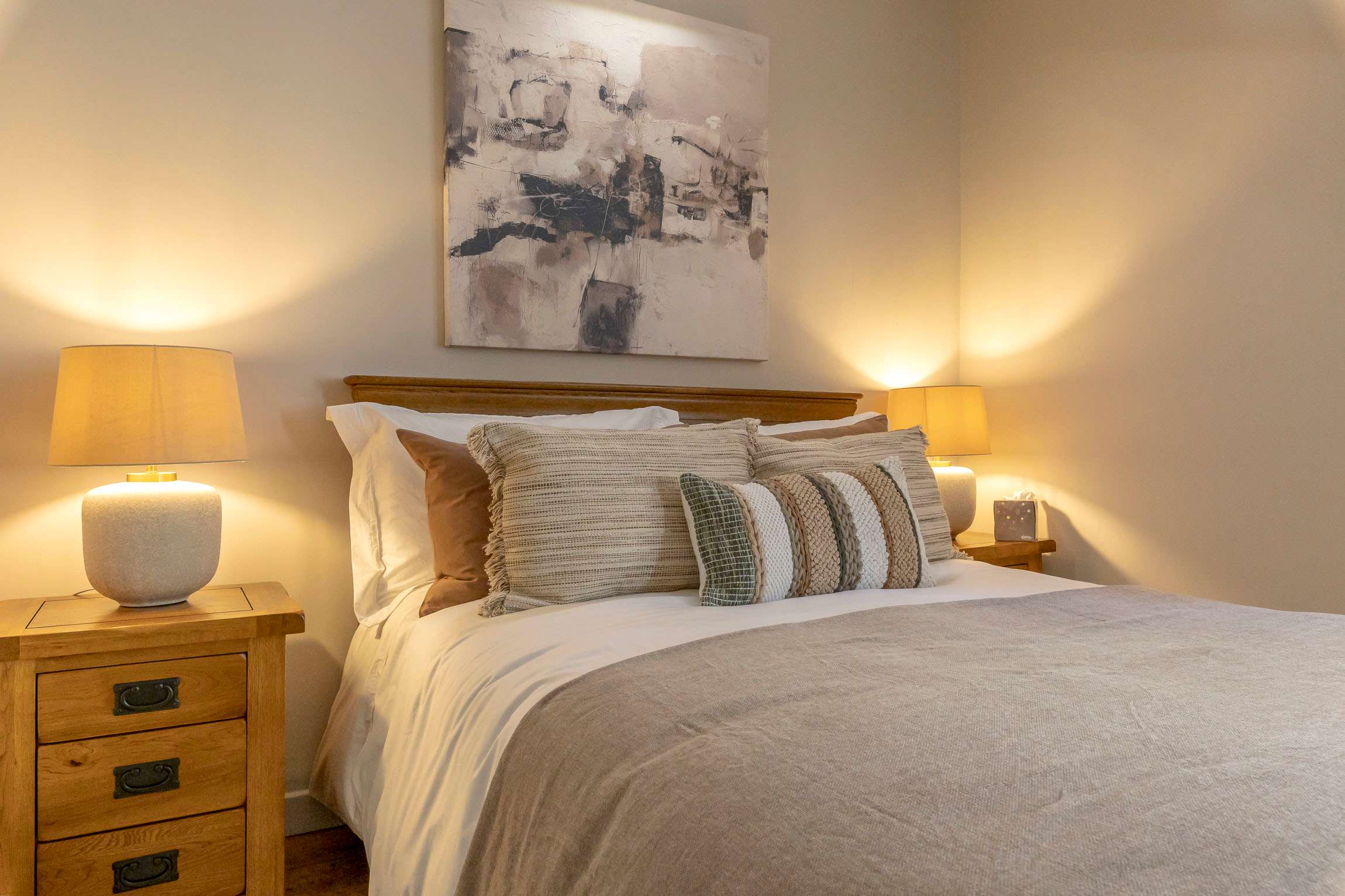 View Cosy City Centre Flat | Summer Retreat | Sleeps 2 in Stephens Street 3 IV2 3JP Cosy City Centre Flat | Summer Retreat | Sleeps 2 in Stephens Street 3 IV2 3JP - Property image 5 - VivreStays