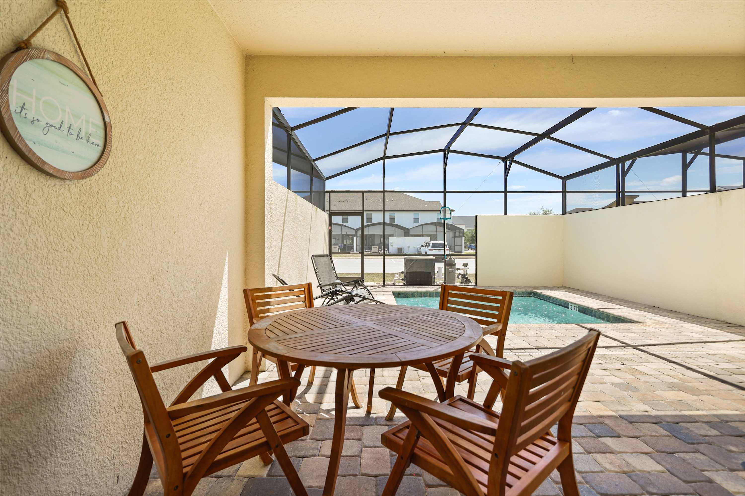 Upstay Modern Home Near Disney with Pool | Photo 9