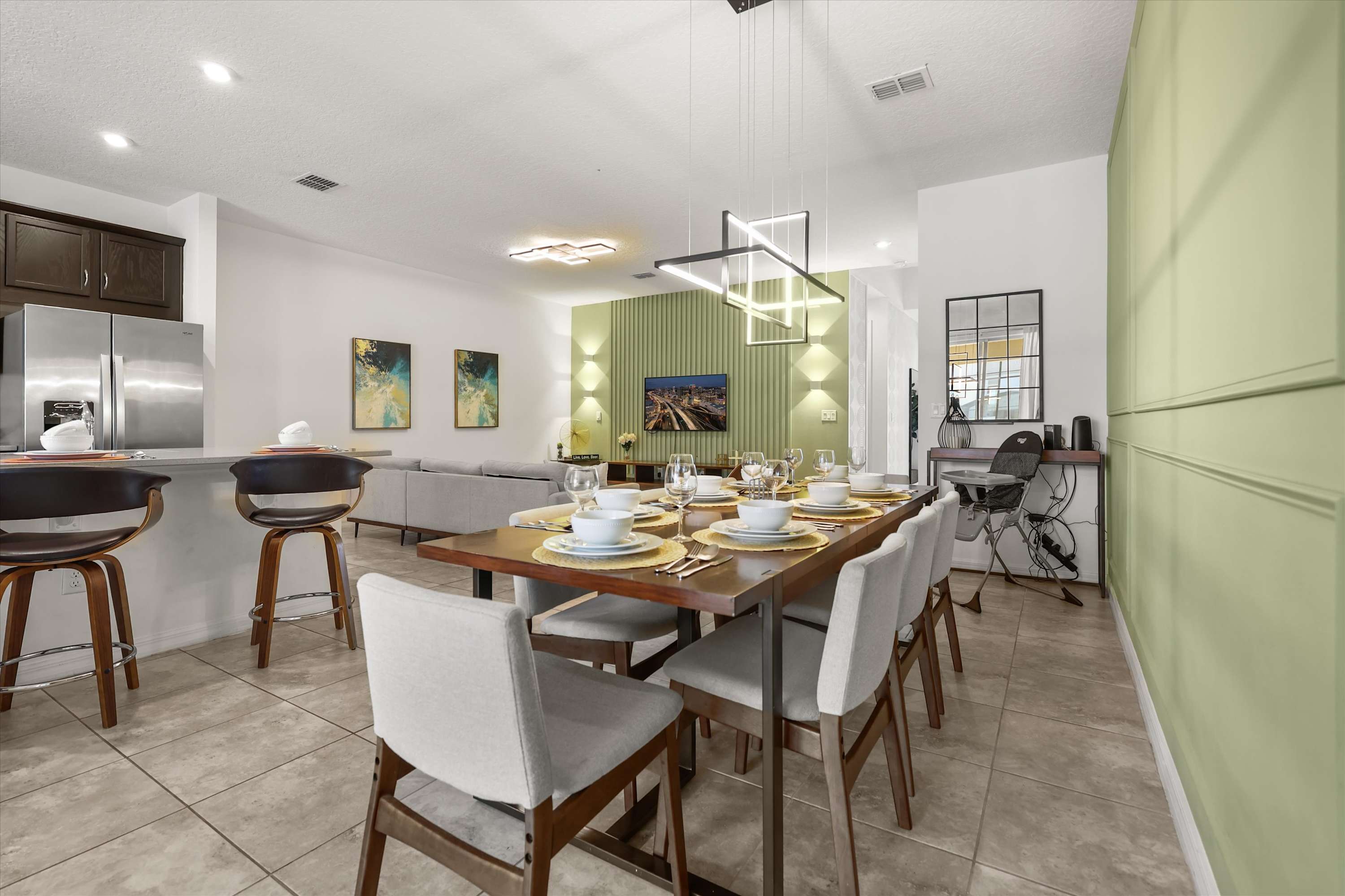 Upstay Modern Home Near Disney with Pool | Photo 13