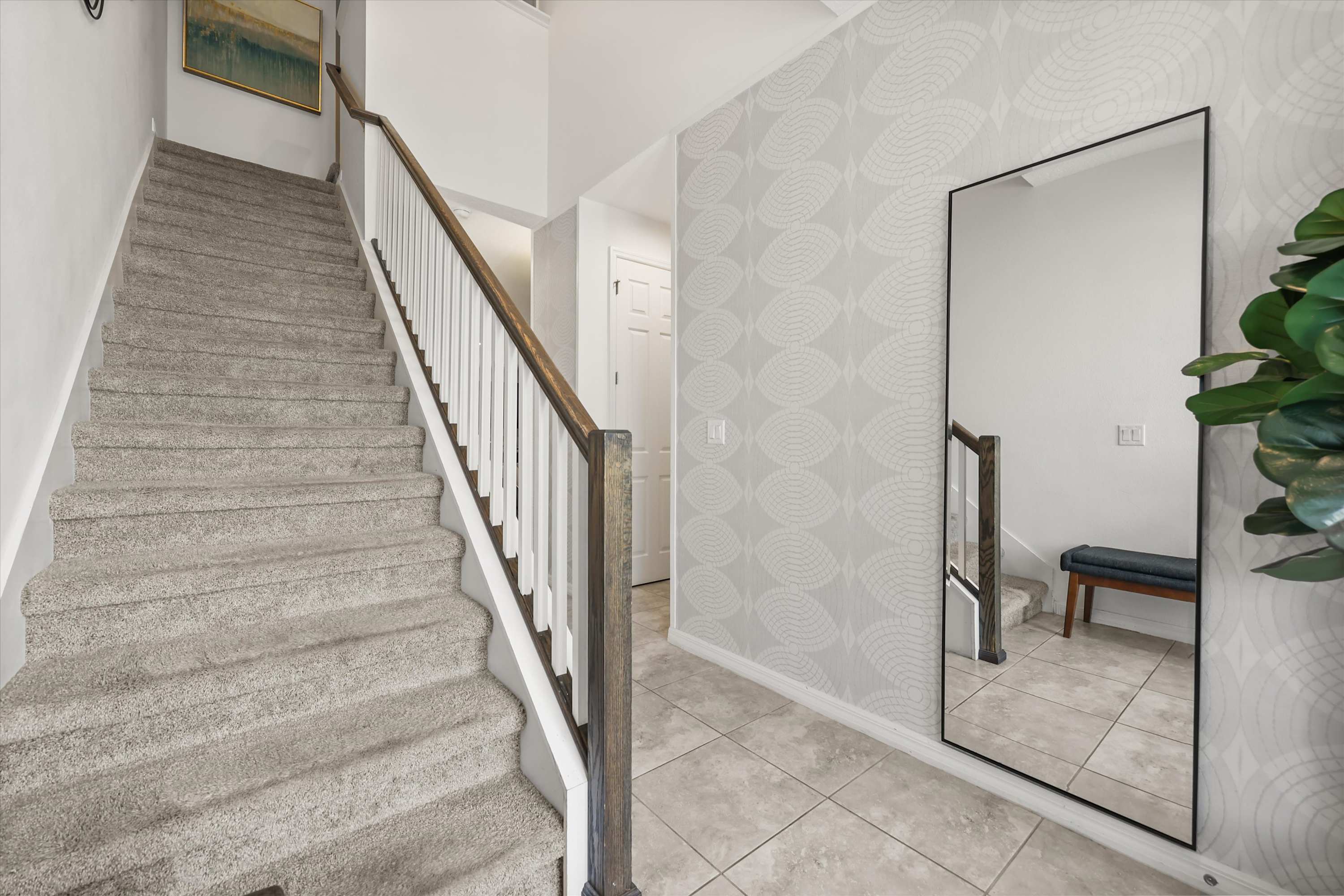 Upstay Modern Home Near Disney with Pool | Photo 17