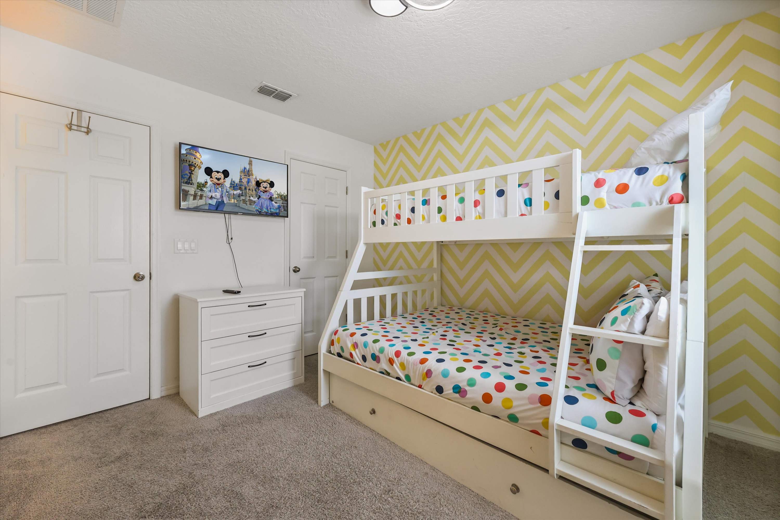 Upstay Modern Home Near Disney with Pool | Photo 31