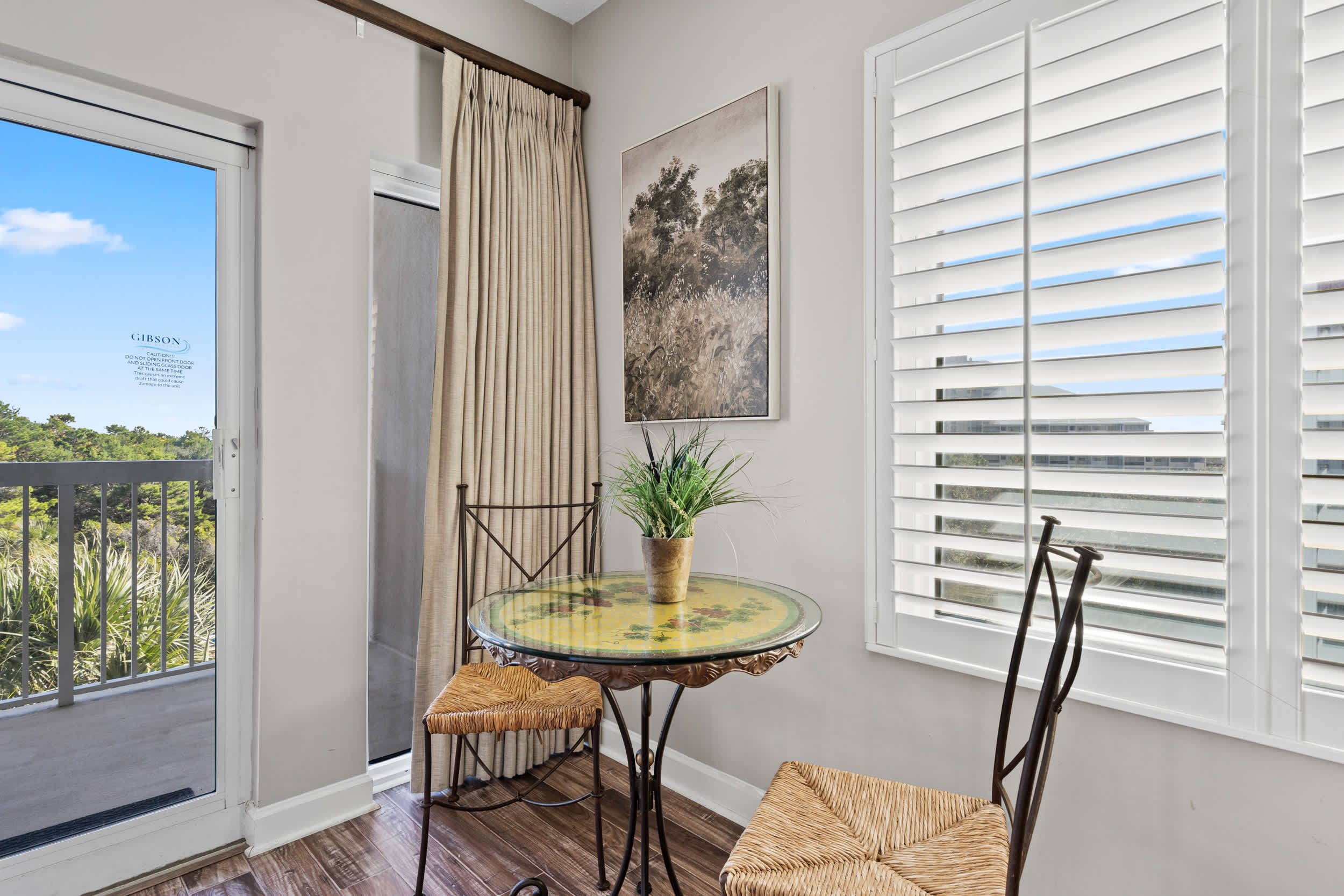 Exclusive 1BR retreat w/ beach access 2