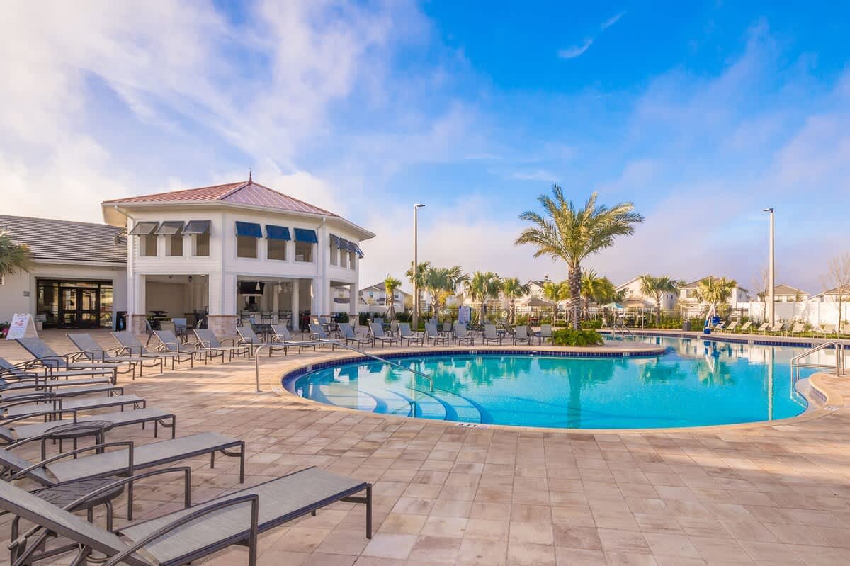 Spacious villa w/pool & waterpark access