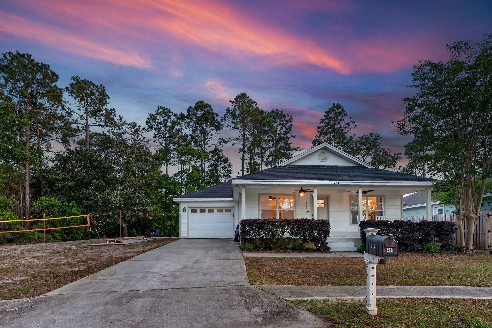 Dog-Friendly 30A Home | Sleeps 8 | Fire Pit Yard