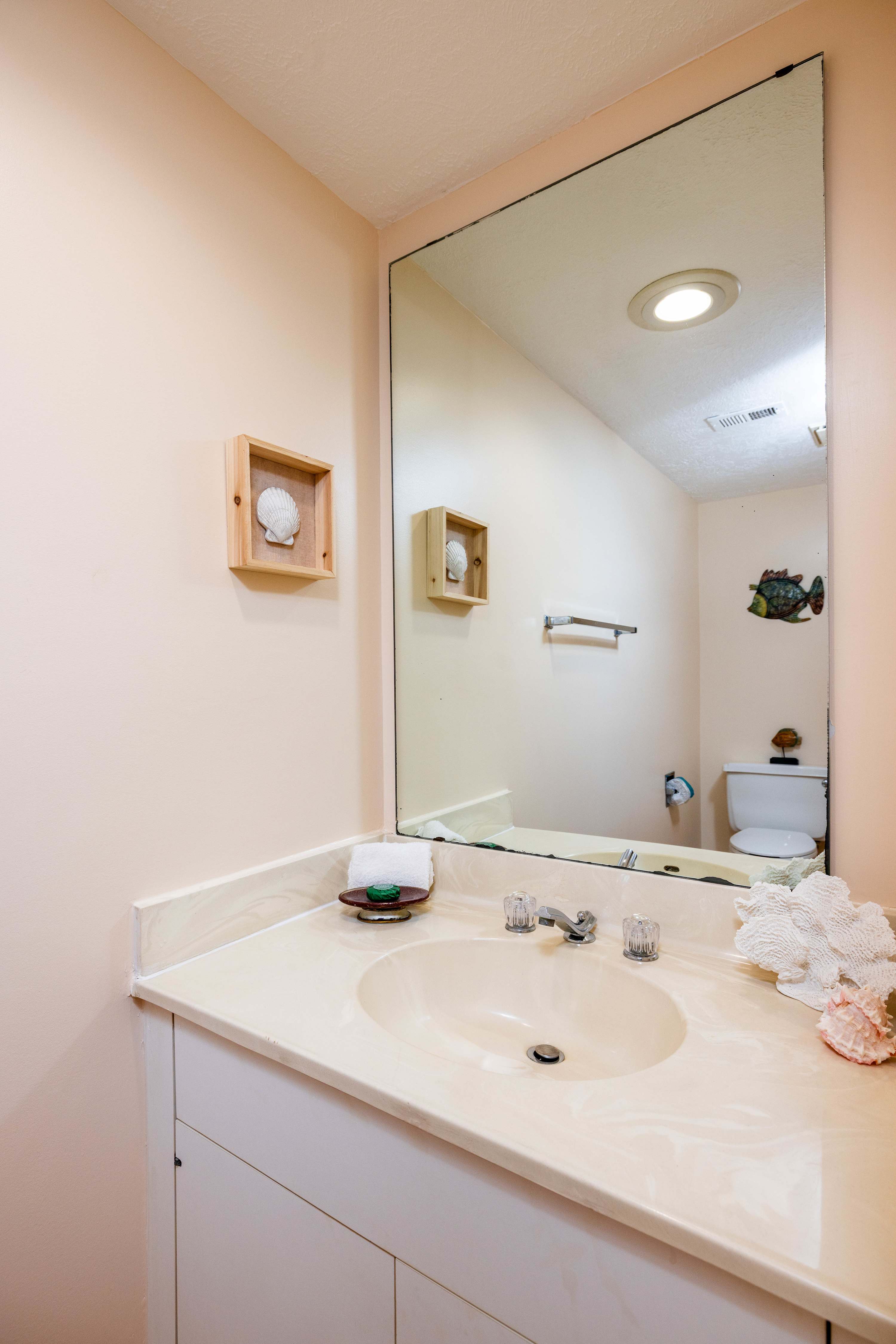 643 Newhaven Stunning Ocean View | Photo 7