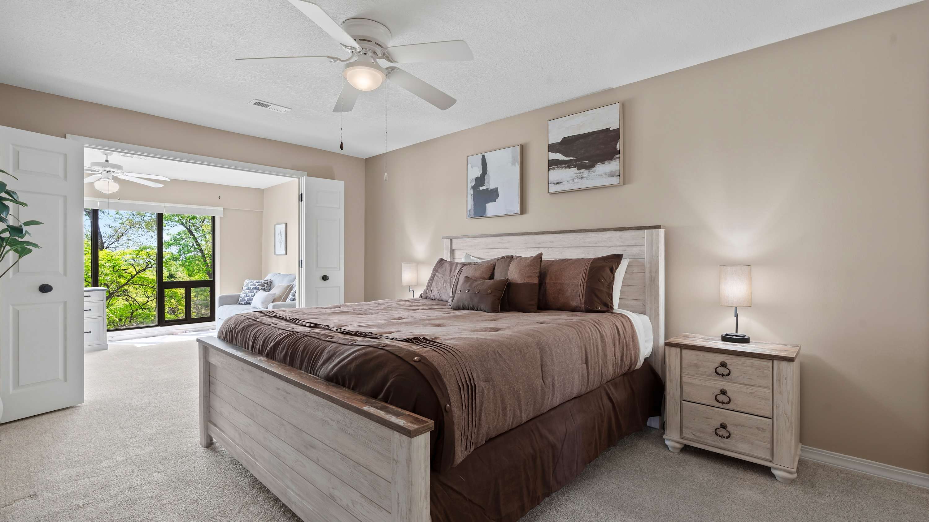 Cozy king suite with a peek of nature