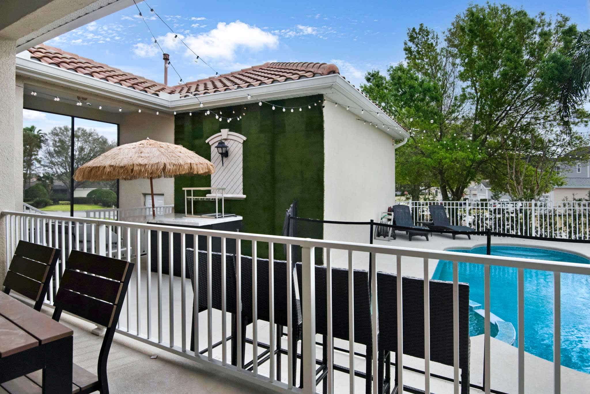 Spacious villa w/pool & game room