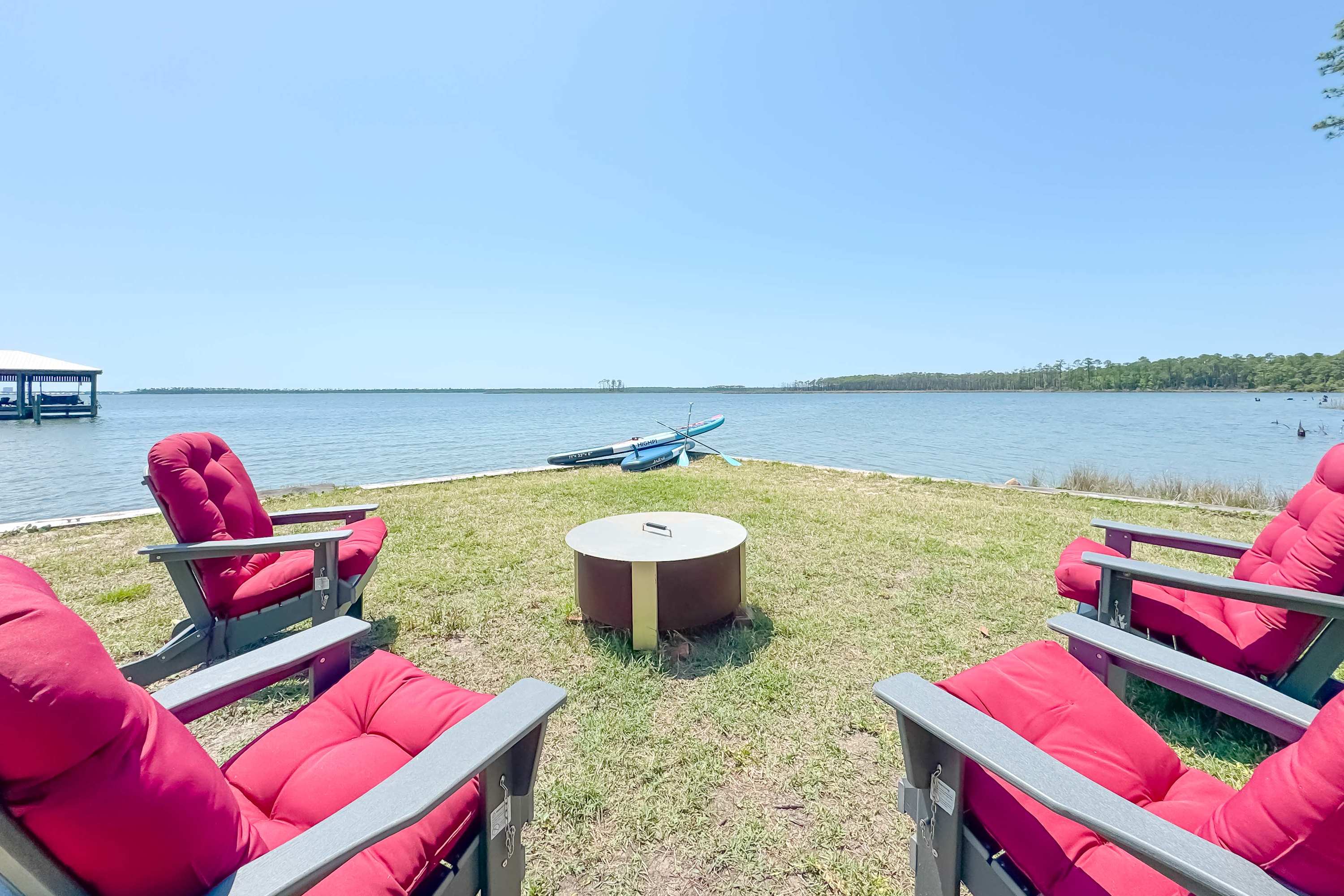 Cozy Bayfront Guest Cottage - Boat Friendly Dock! - Alabama