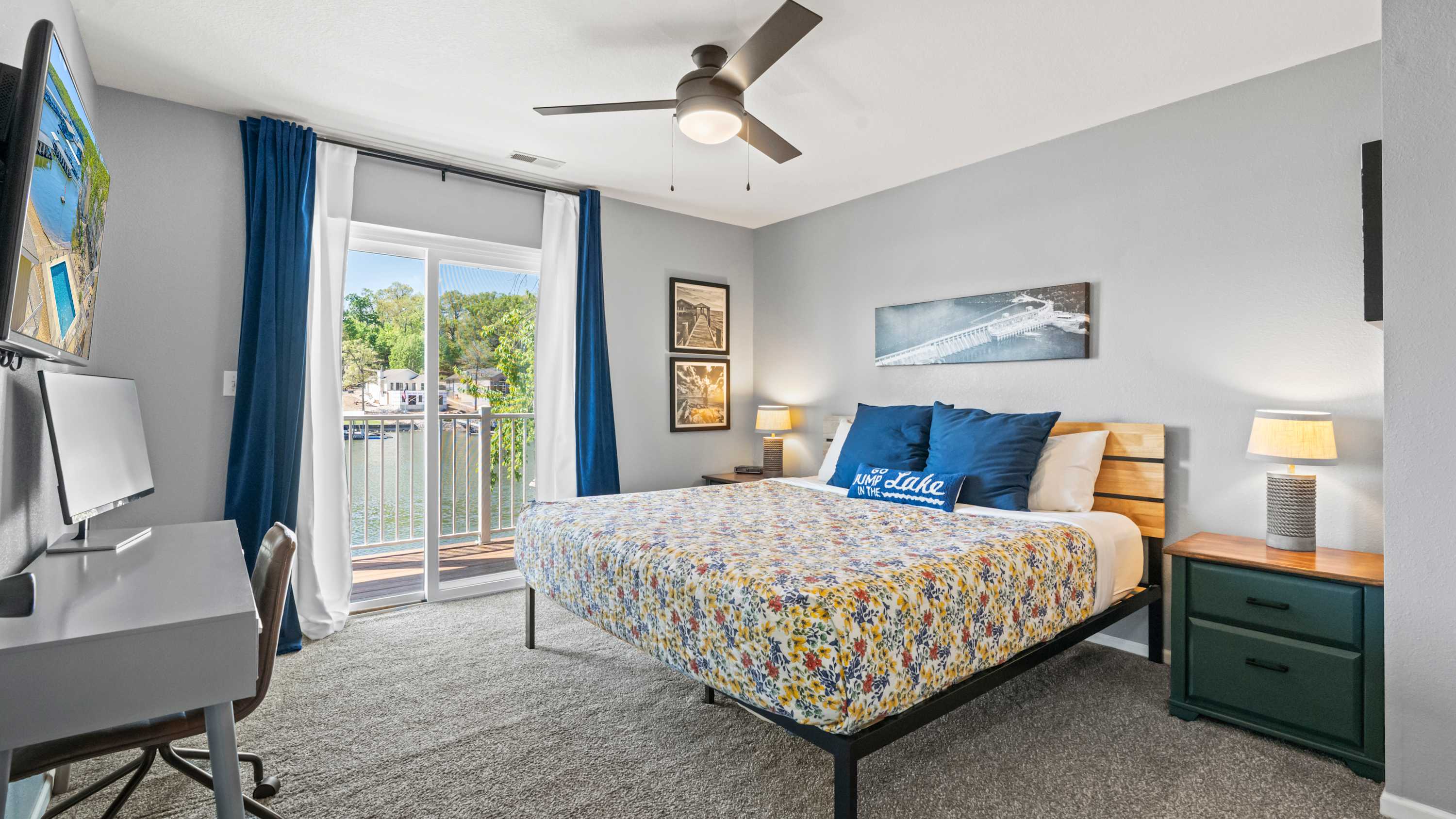 The primary king suite boasts a smart TV, ensuite, & access to the deck​