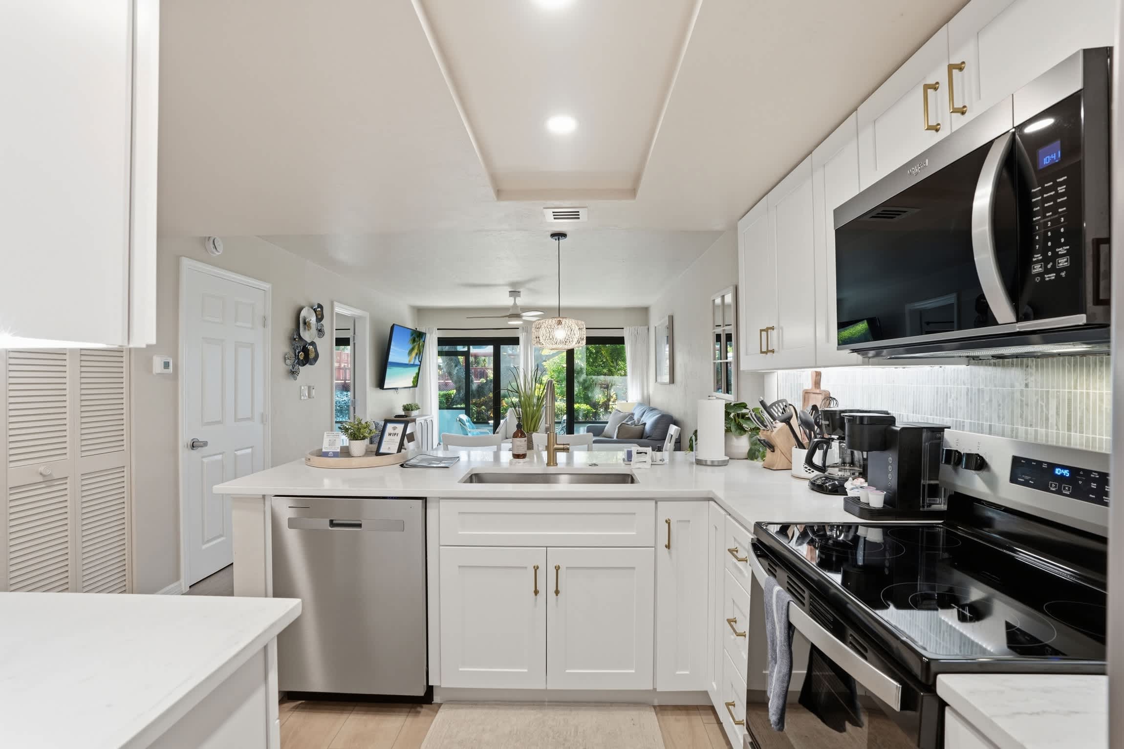 B 114 Totally Remodeled With Walk Out Lanai | Photo 11