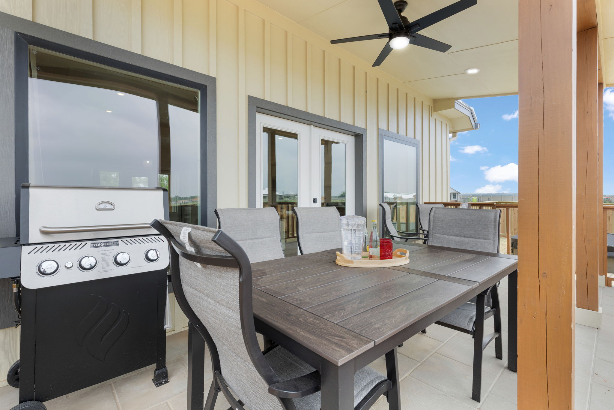 Hill Country Retreat - Luxury Home w/ Hot Tub | Photo 29