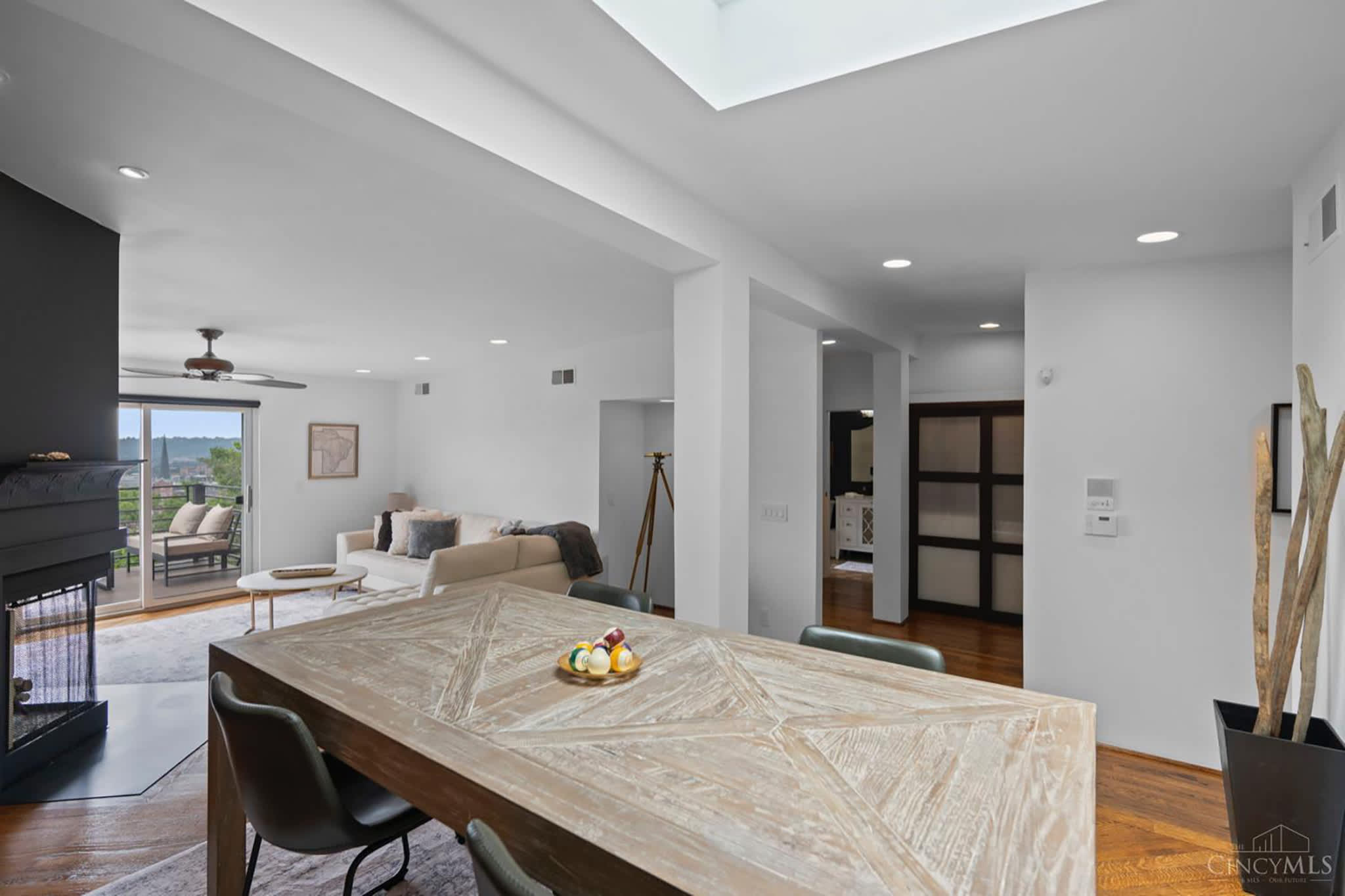 Make mealtime memories together at the dining table, seating 4​