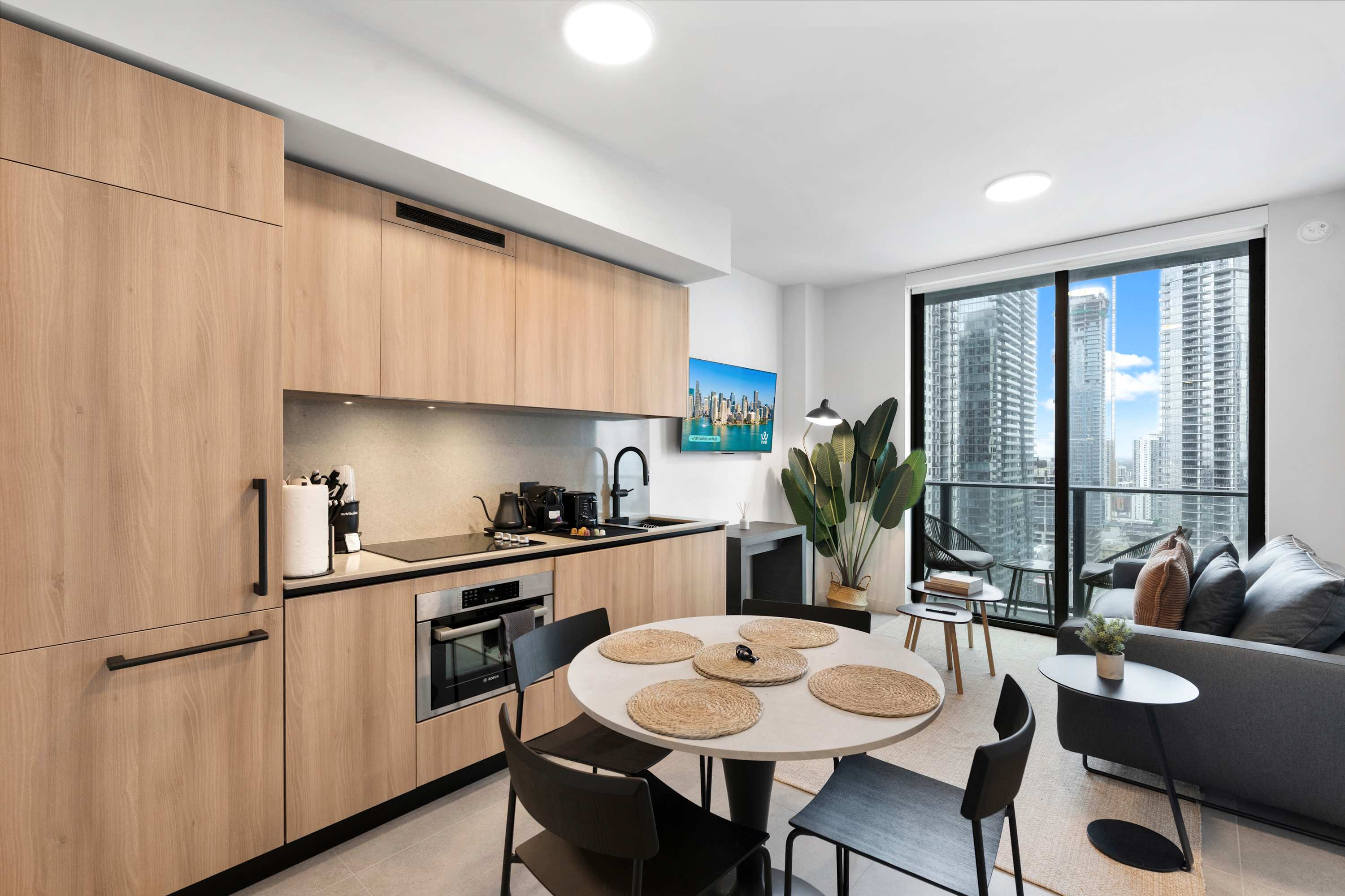 Walk to FIFA Fan Fest |1BR+Den Suite | Cold Plunge