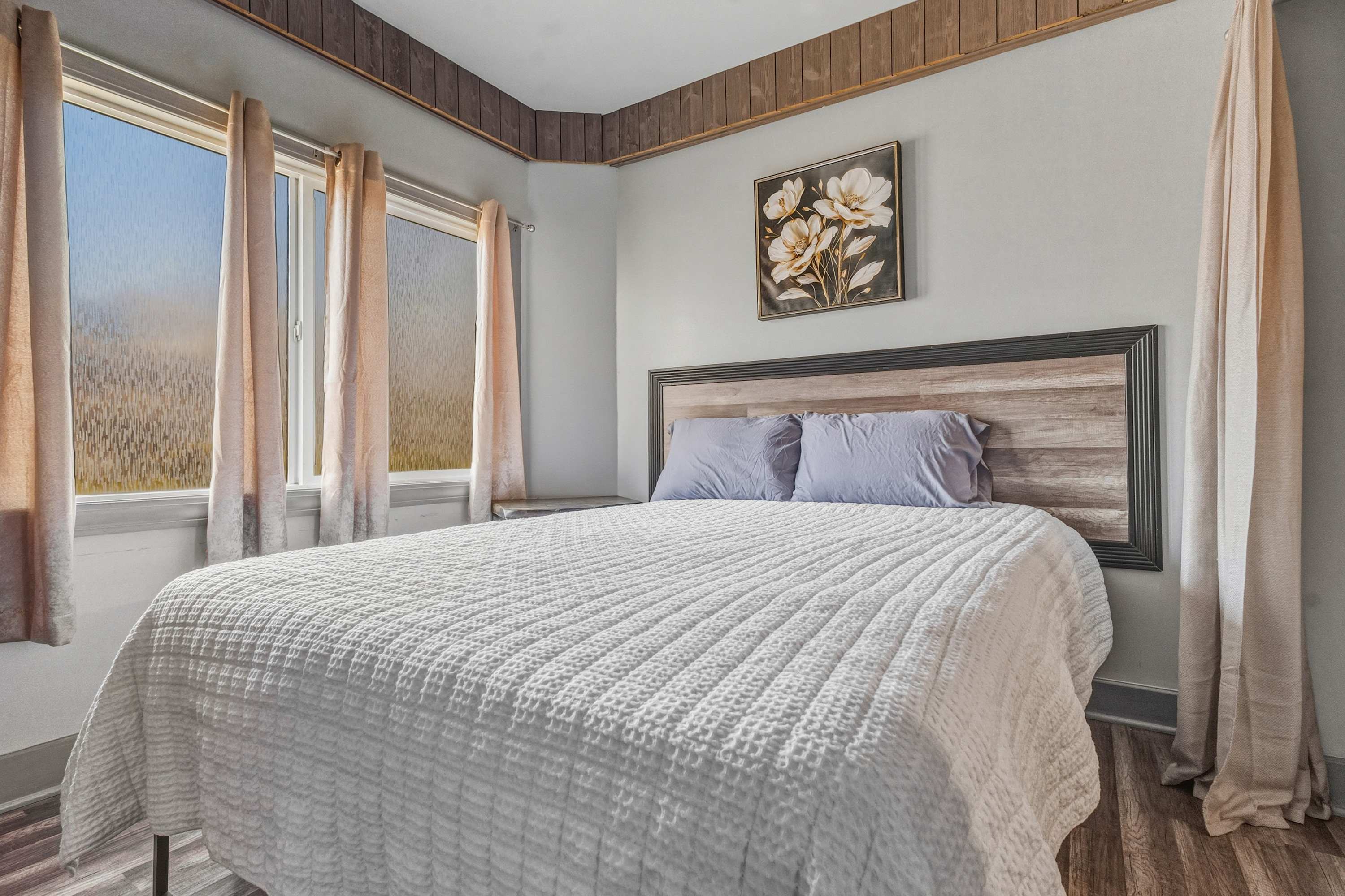 Group HQ, 9BR Near Falls, Casino & Attractions