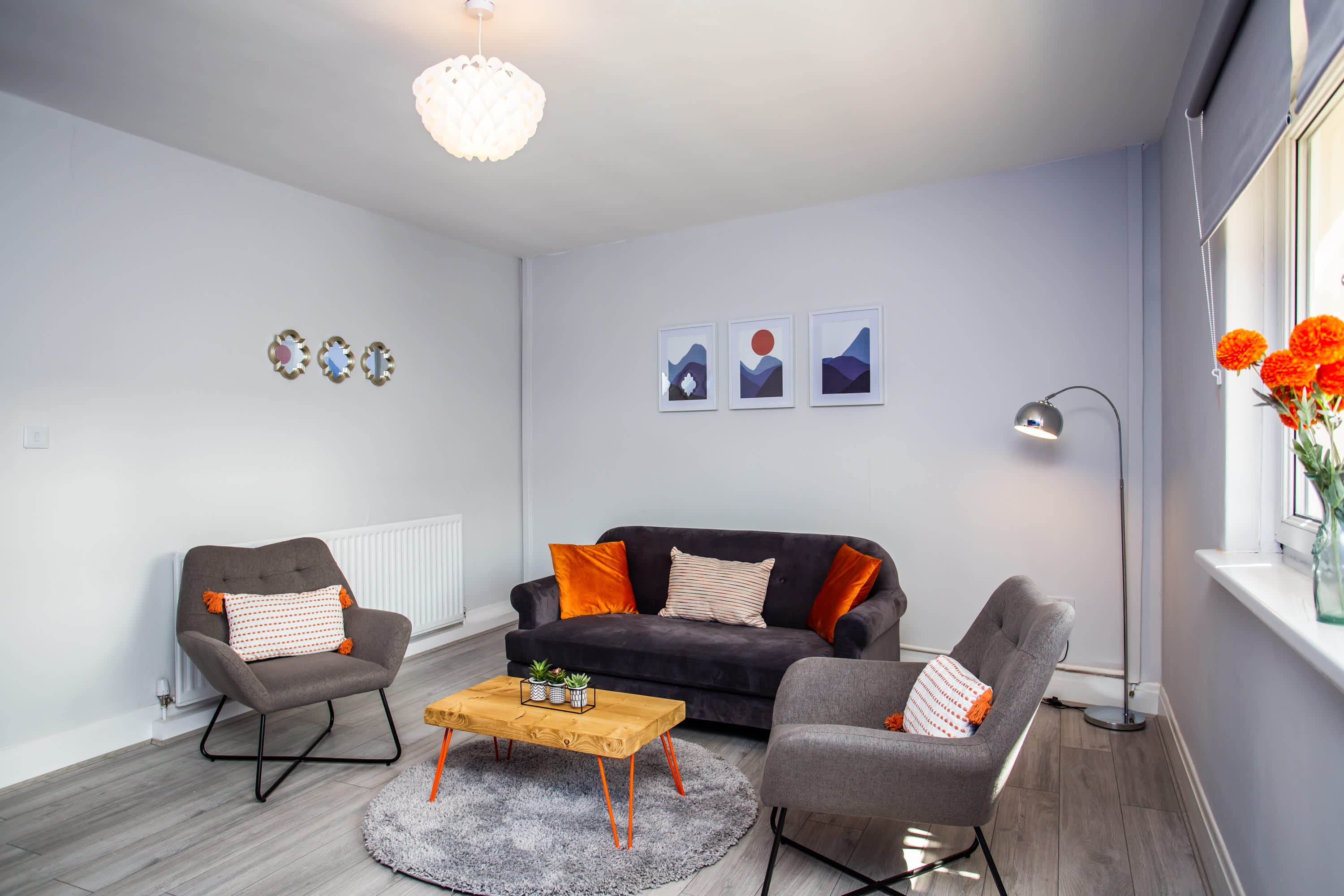 Walk to Seaburn Beach - Parking - Coastal Stay in Sea Road SR6 9DB - Property image 21 - VivreStays