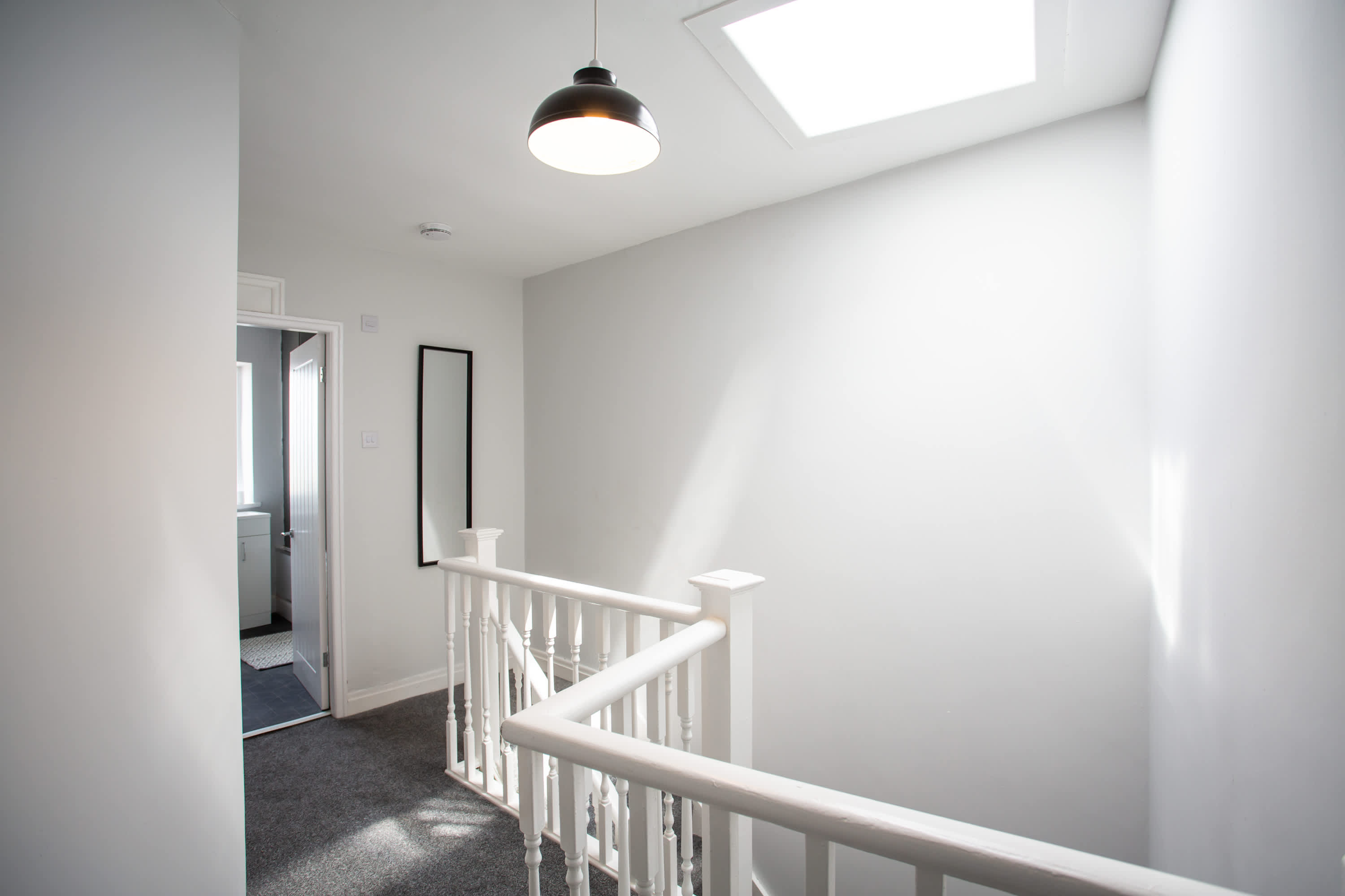 Walk to Seaburn Beach - Parking - Coastal Stay in Sea Road SR6 9DB - Property image 34 - VivreStays