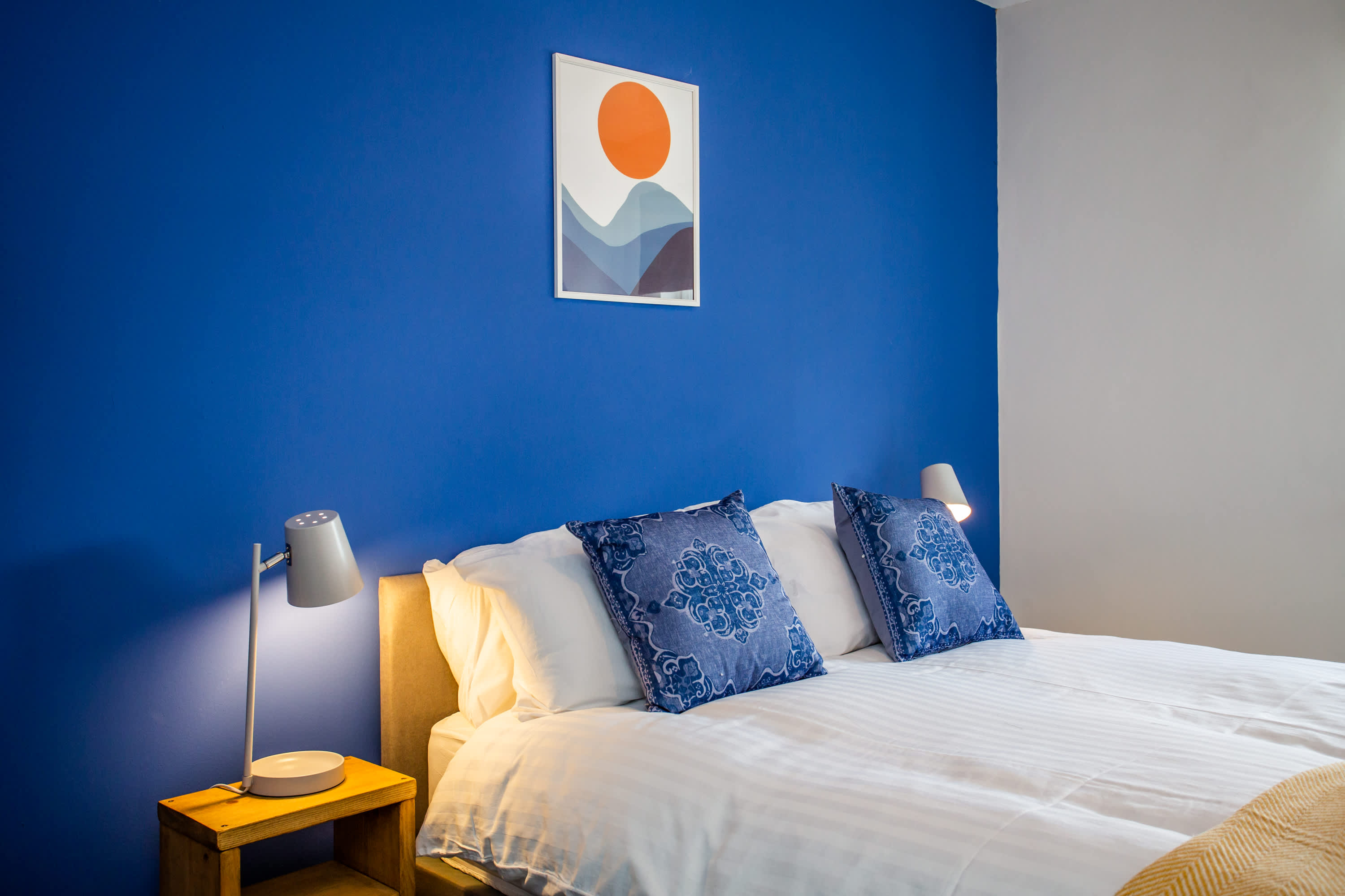 Walk to Seaburn Beach - Parking - Coastal Stay in Sea Road SR6 9DB - Property image 39 - VivreStays