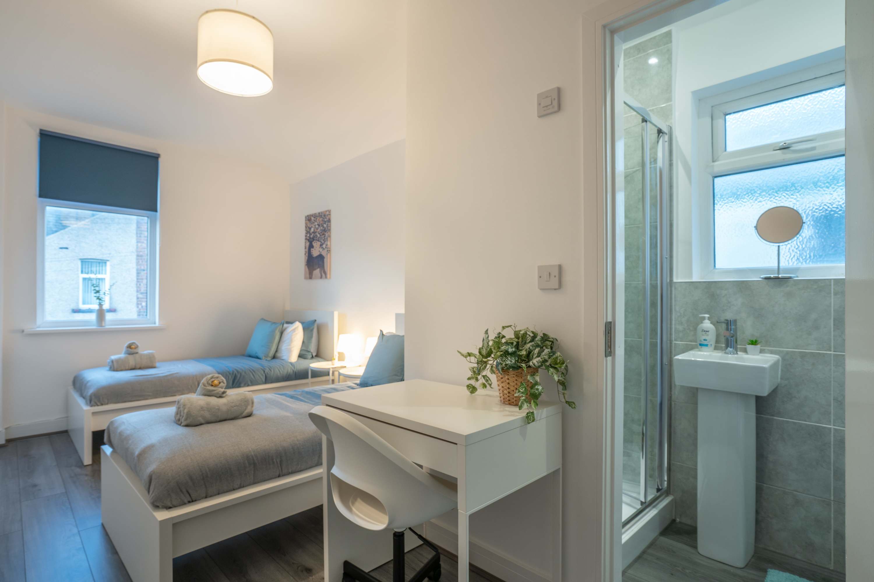View 10 Mins BAE Systems -Contractor Stay -Free Parking in Greengate Street LA14 1BD 10 Mins BAE Systems -Contractor Stay -Free Parking in Greengate Street LA14 1BD - Property image 10 - VivreStays