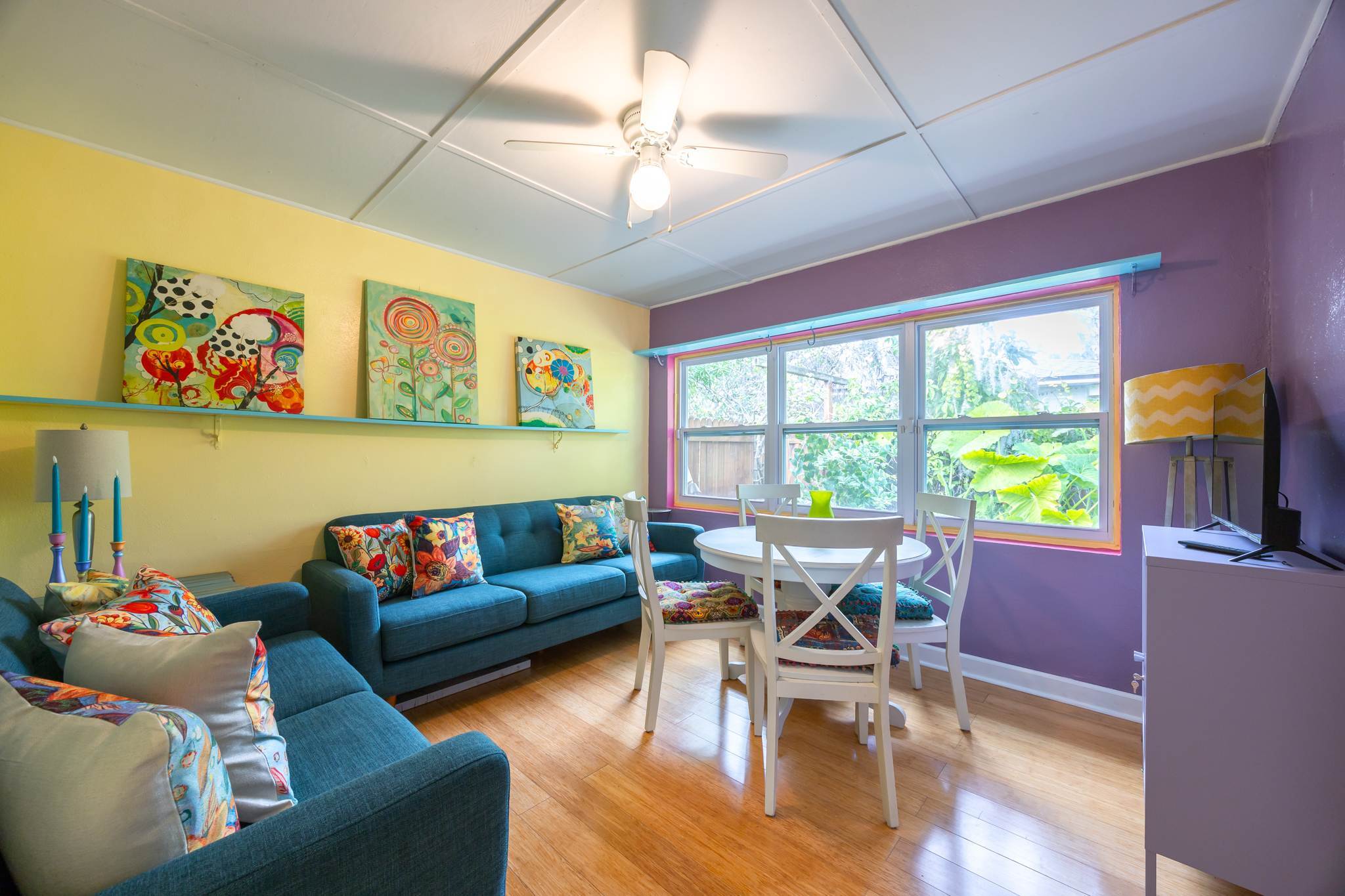 Whimsical Cocoa Escape: The Purple Picket Bungalow - Cocoa, FL
