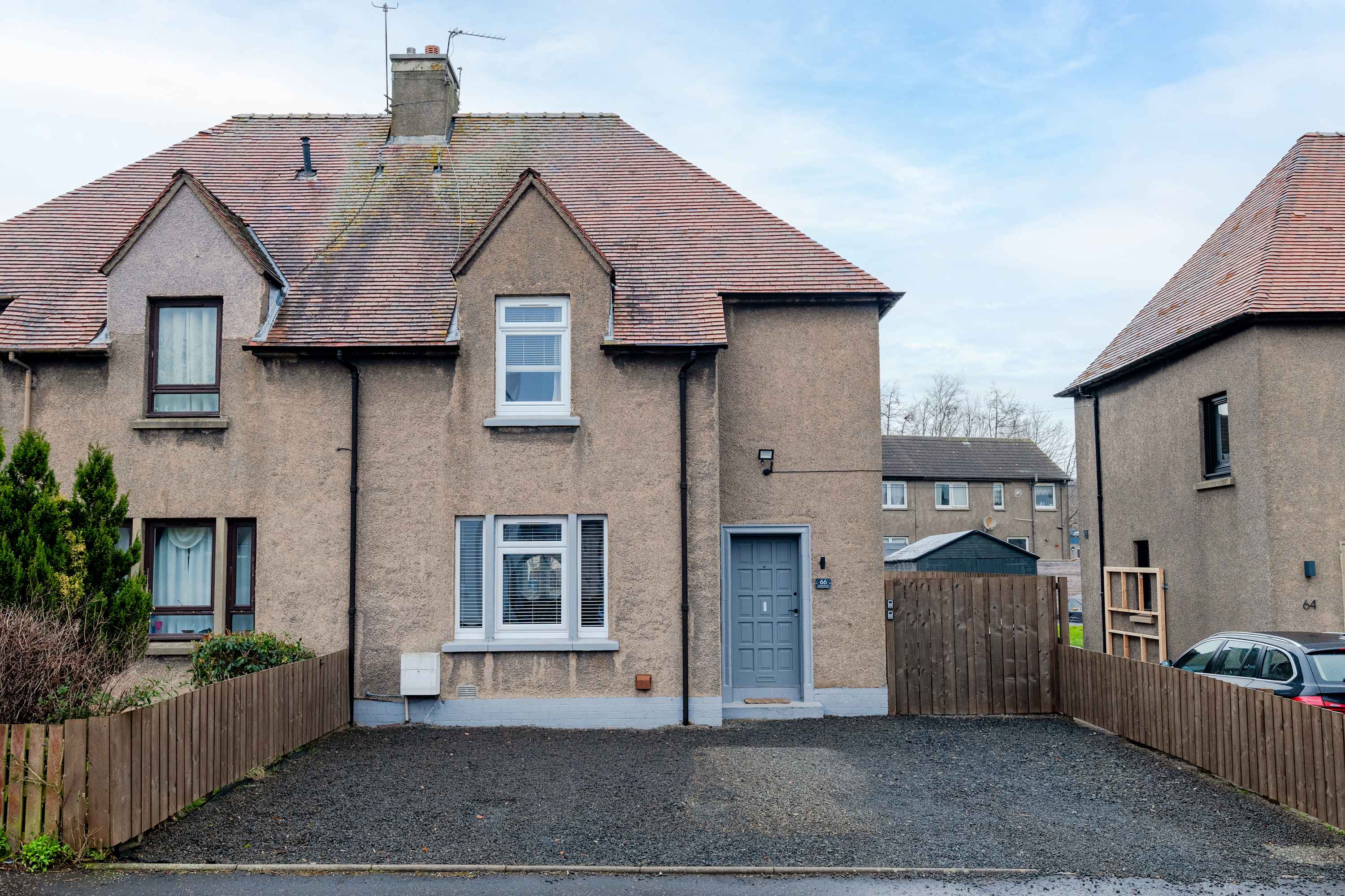 NR Edinburgh Airport & City Modern Home-Parking in Henderson Crescent 66 EH52 6EZ - Property image 5 - VivreStays