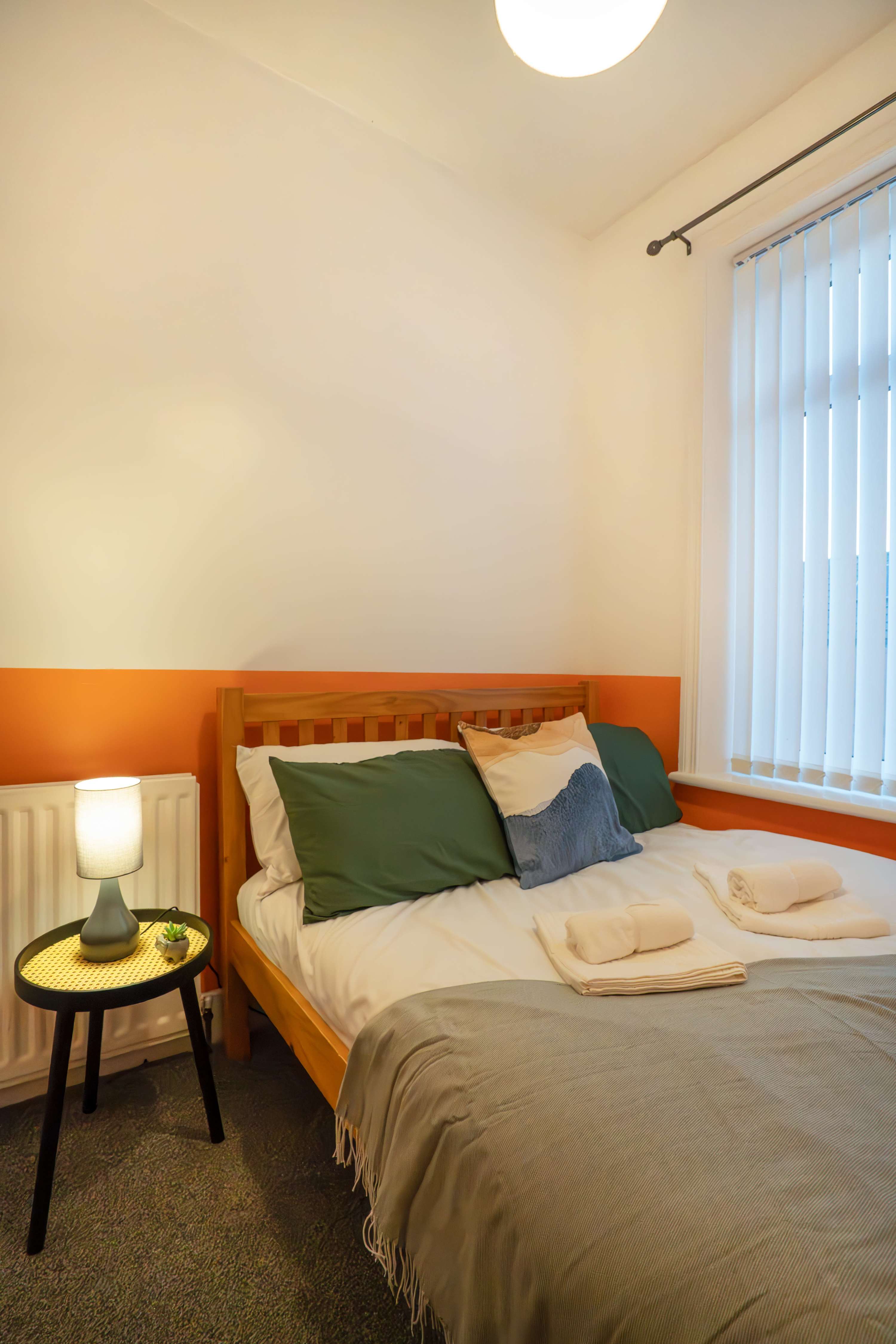 3BR Gateshead Stay-Parking-Nr Newcastle &Quayside in Macadam Street NE8 4TS - Property image 6 - VivreStays