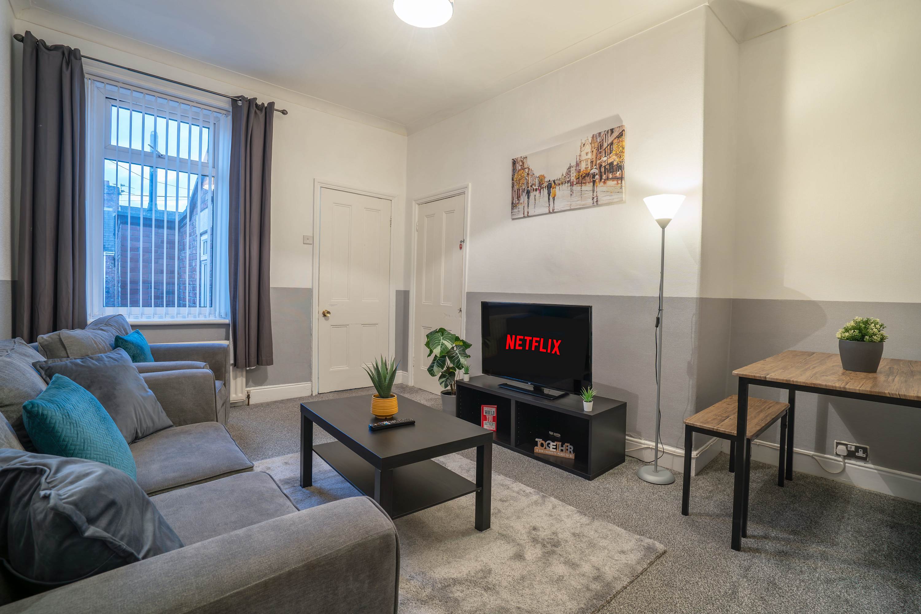 3BR Gateshead Stay-Parking-Nr Newcastle &Quayside serviced apartment - Gateshead - VivreStays