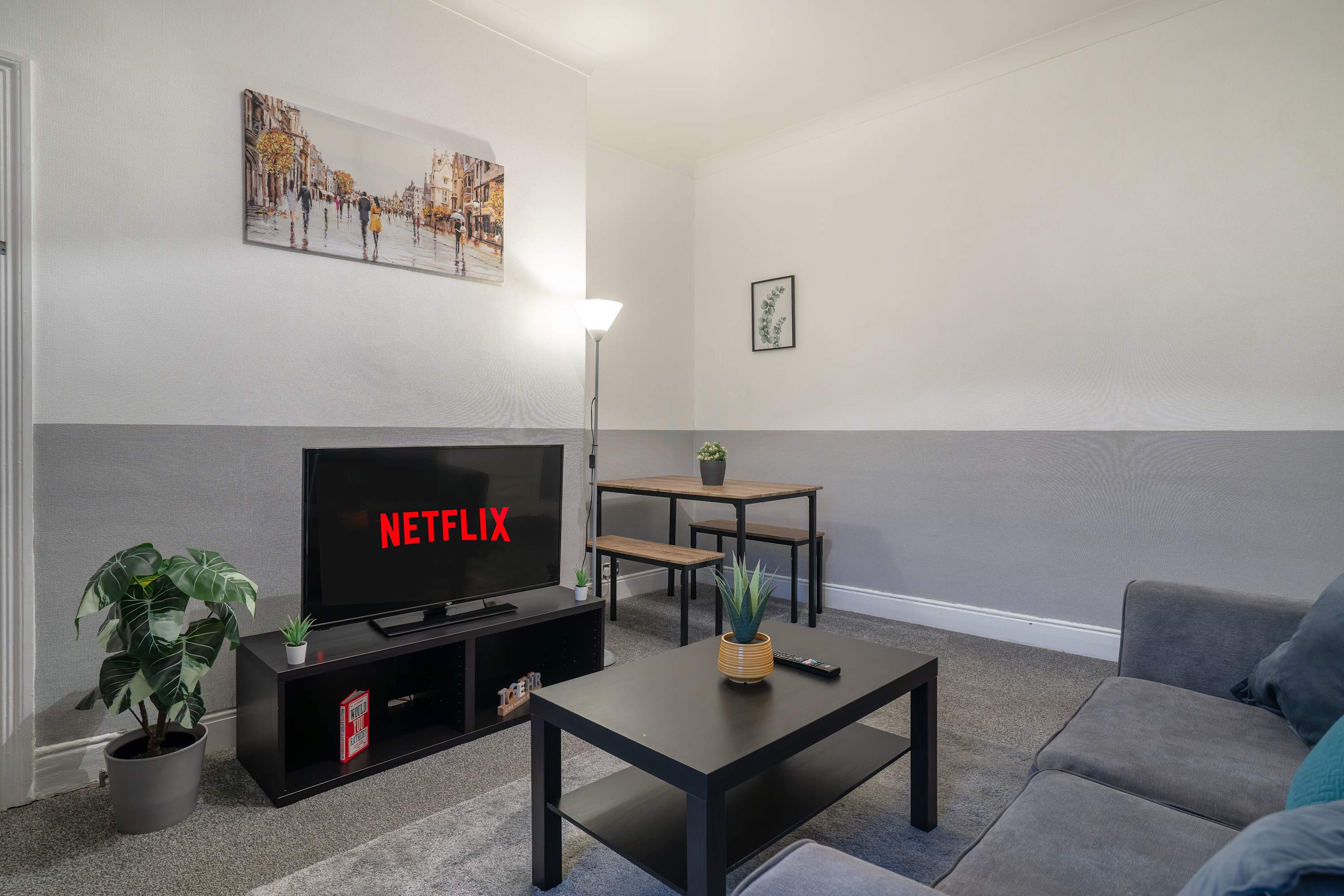 3BR Gateshead Stay-Parking-Nr Newcastle &Quayside in Macadam Street NE8 4TS - Property image 9 - VivreStays