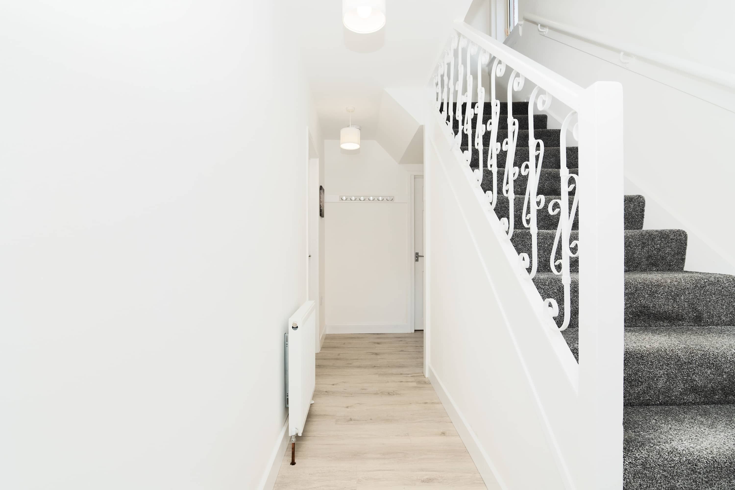 Parking - Wi-Fi -Near Falkirk & Stirling -Sleeps 6 in High Street 24 FK4 1DA - Property image 29 - VivreStays