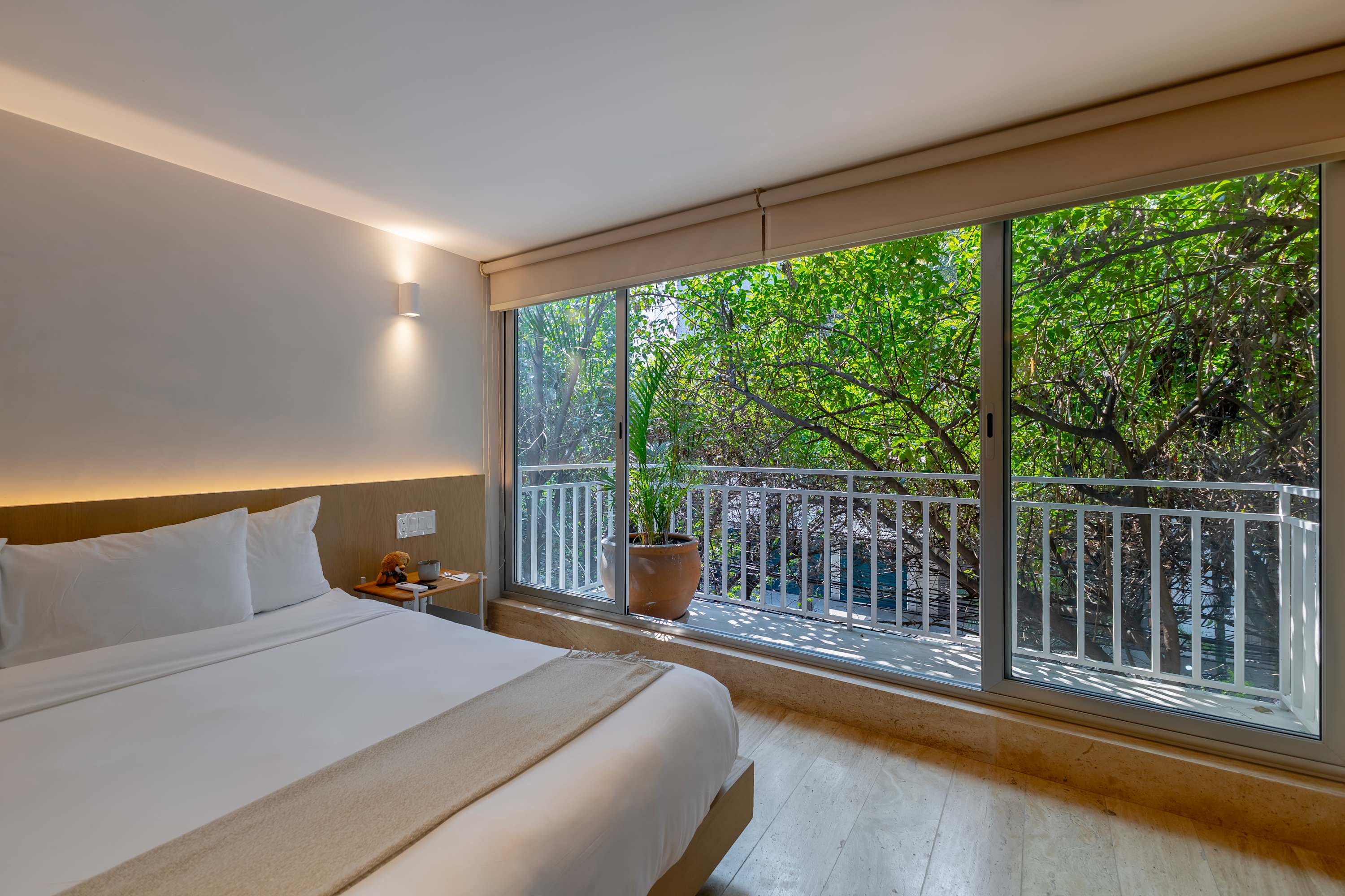 Capitalia | The Serviced Boutique STD w/Rooftop