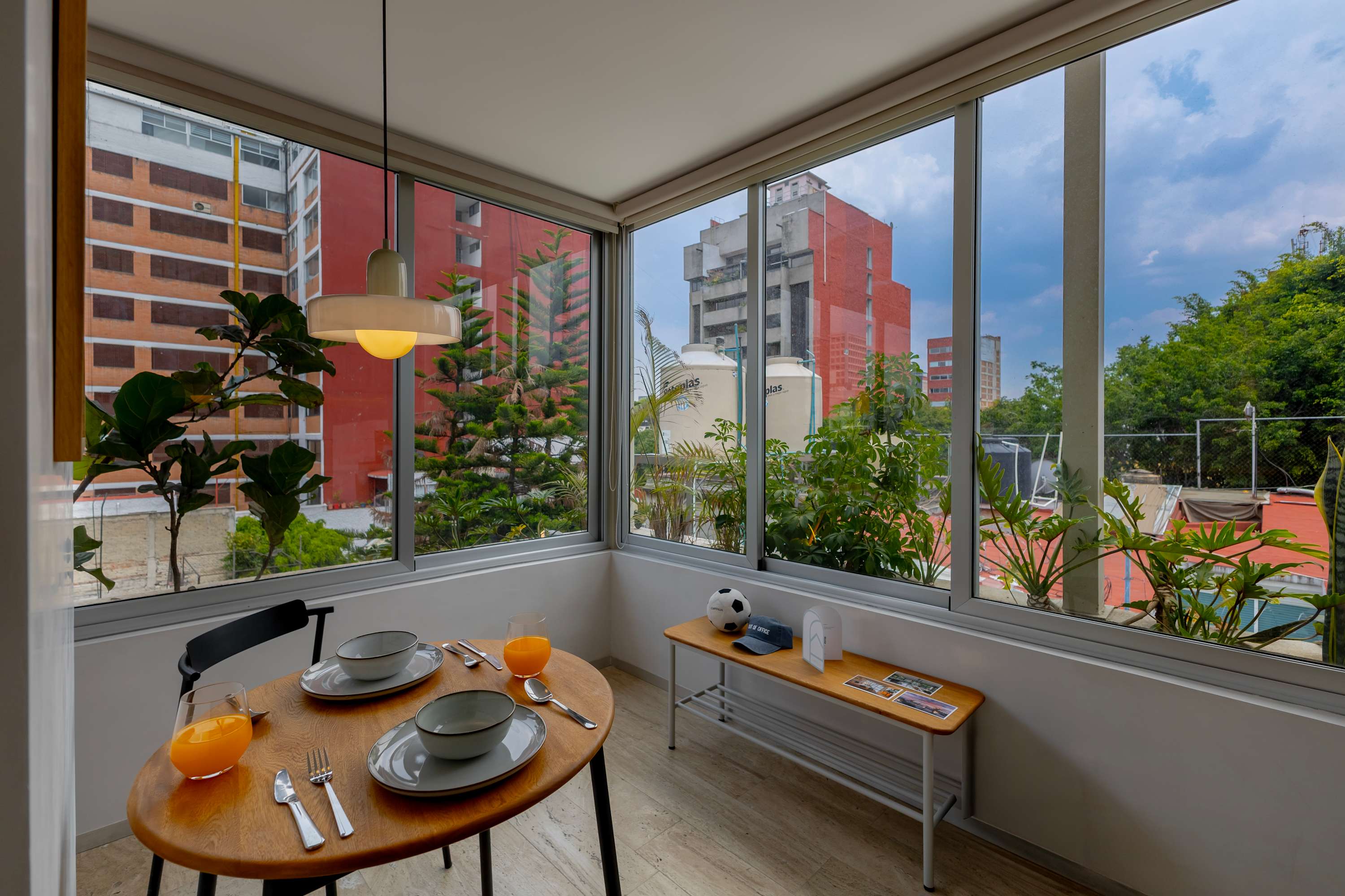 Capitalia | Casa Hugo Anzures Near Polanco