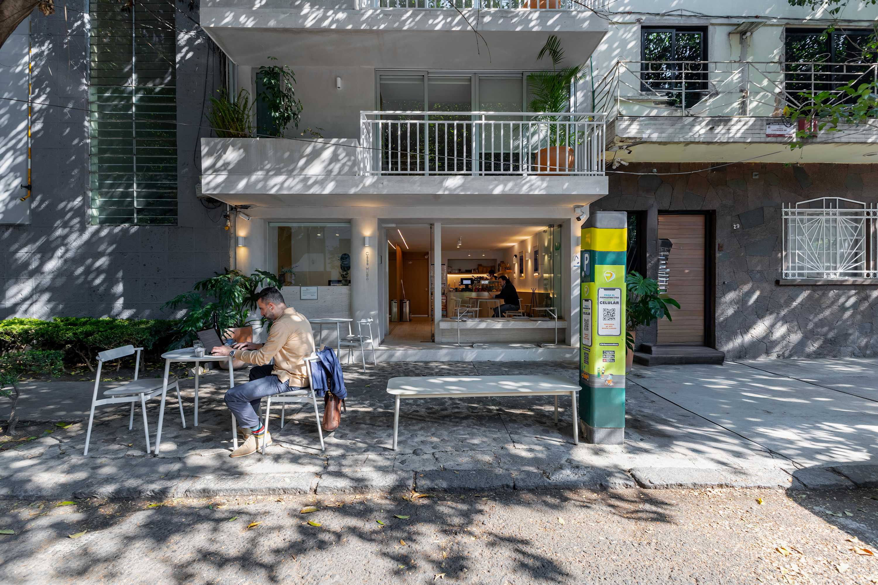 Capitalia | Casa Hugo Anzures Near Polanco