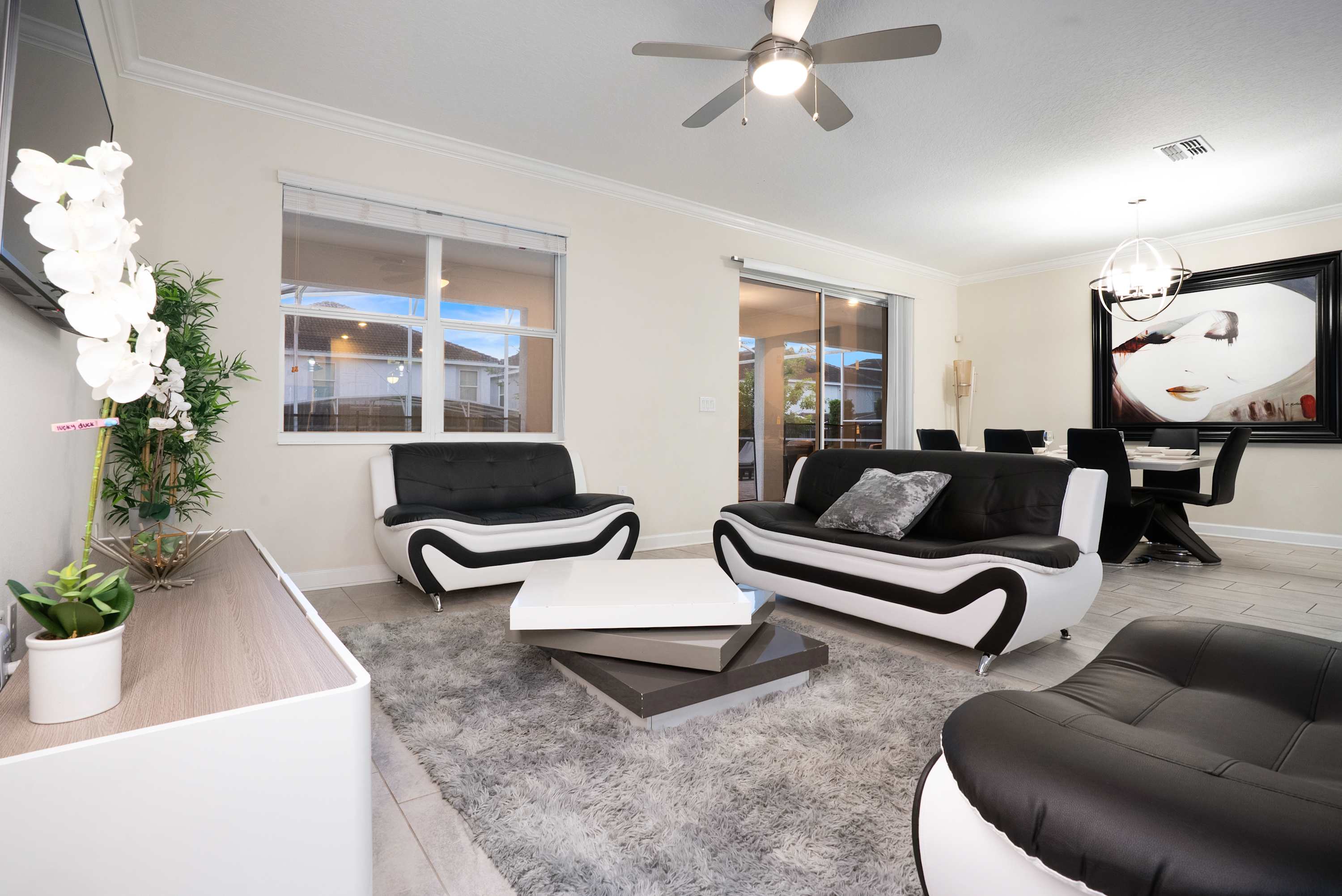 8BR family retreat w/ game room & pool